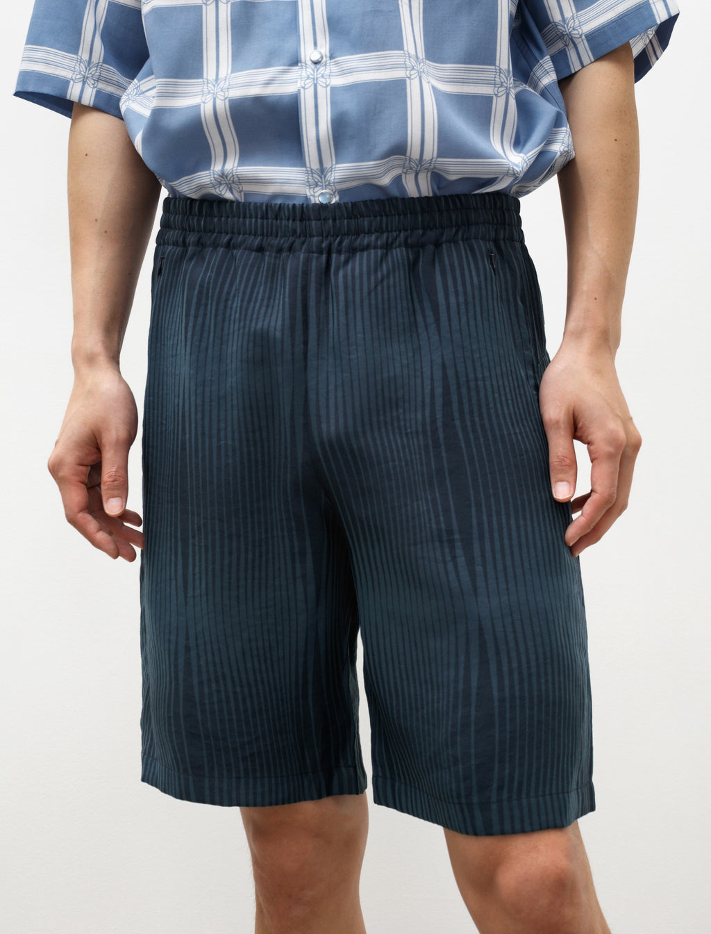 Needles Basketball Short Wave Stripe Jacquard Navy – Neighbour