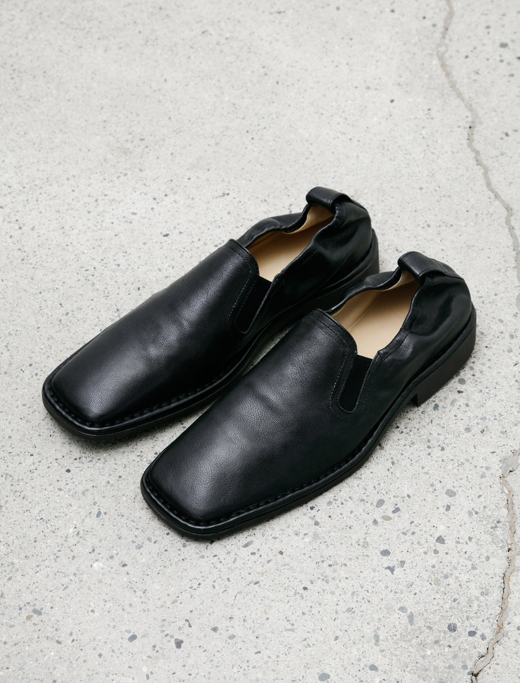 AURALEE: Black Leather Loafers