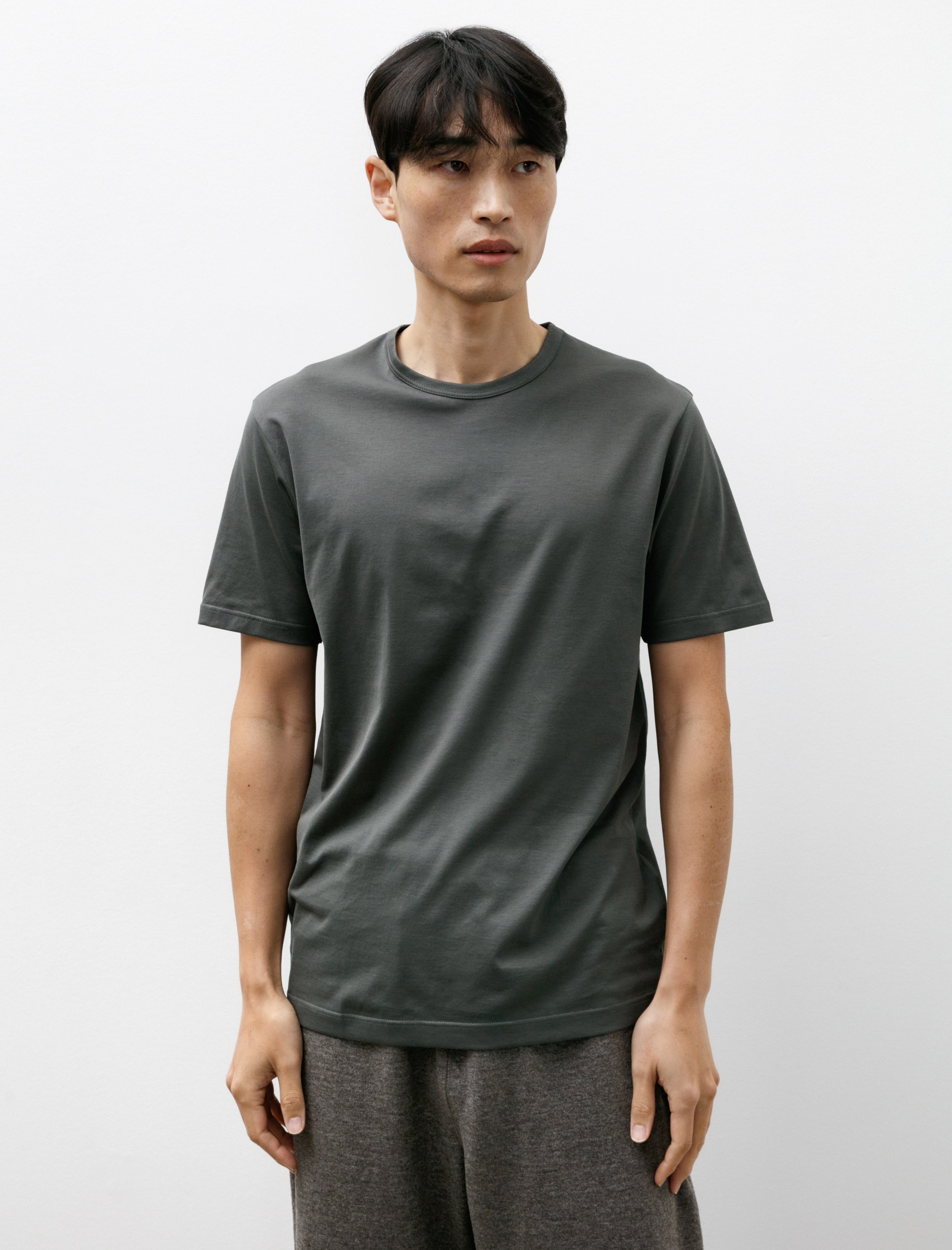 Sunspel SS Crew Neck Classic T-Shirt Drill Green 