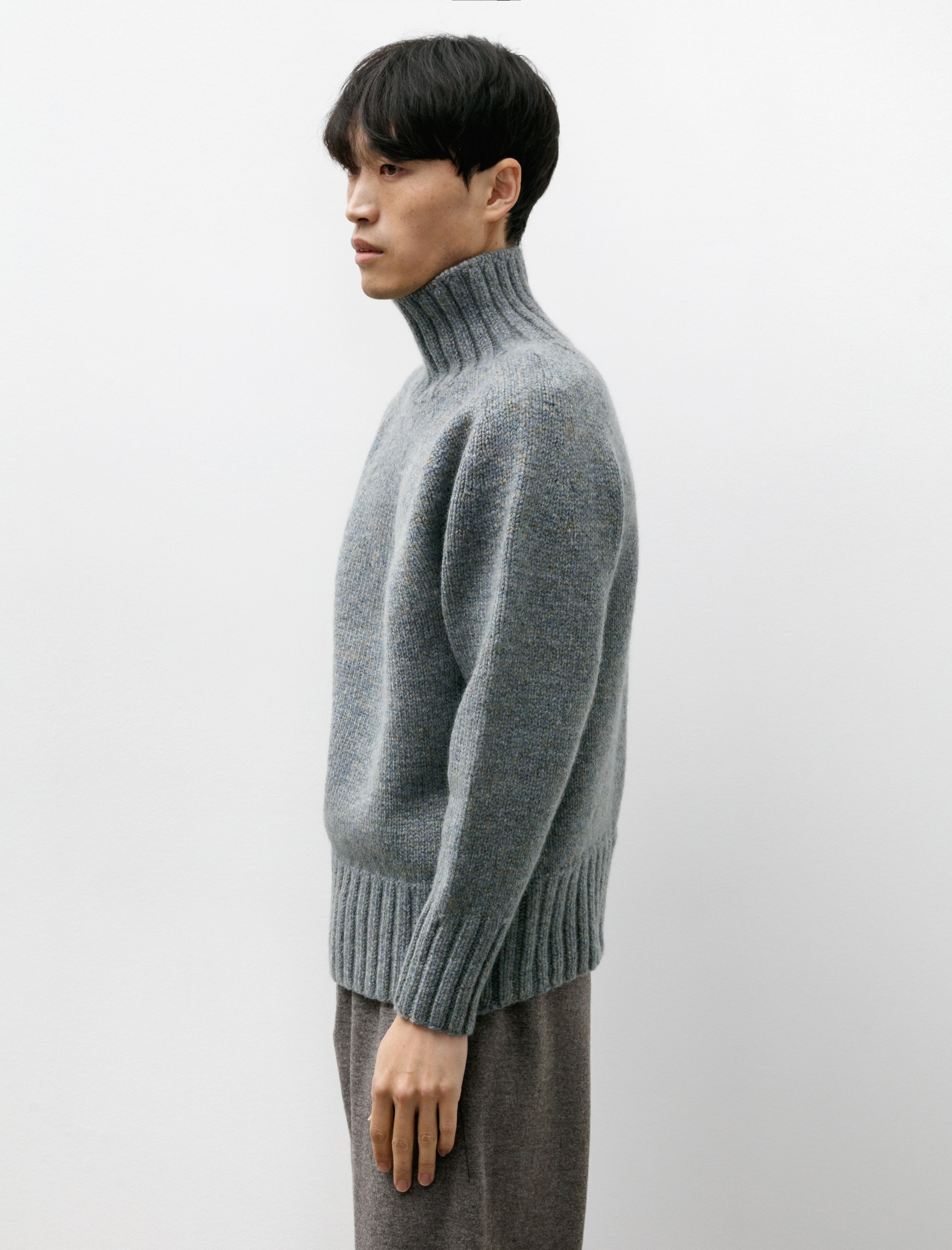 Slopeslow Yoke Top Turtleneck Sweater Fade Blue