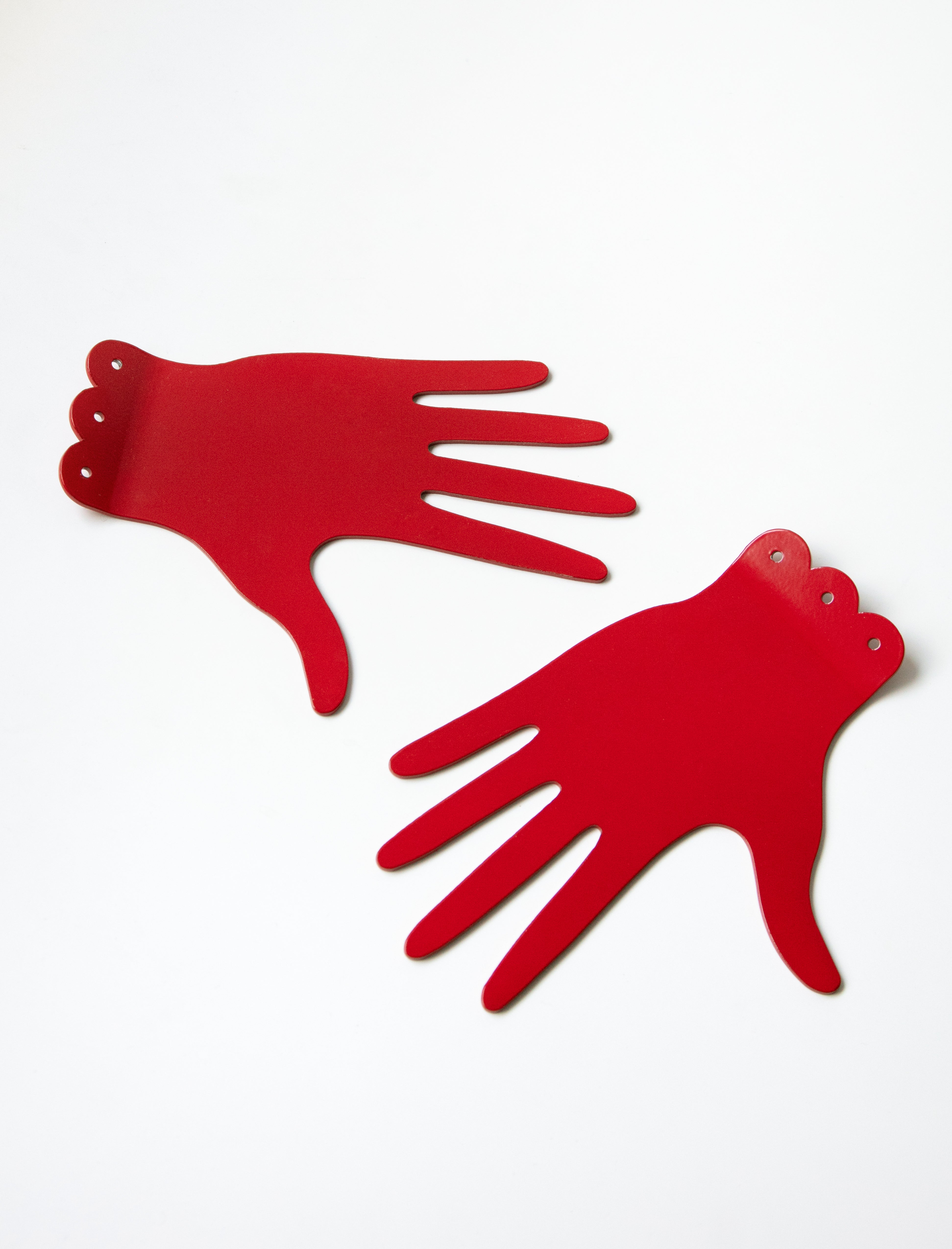 Shiloh Sukkau Handy Wall Hooks Red