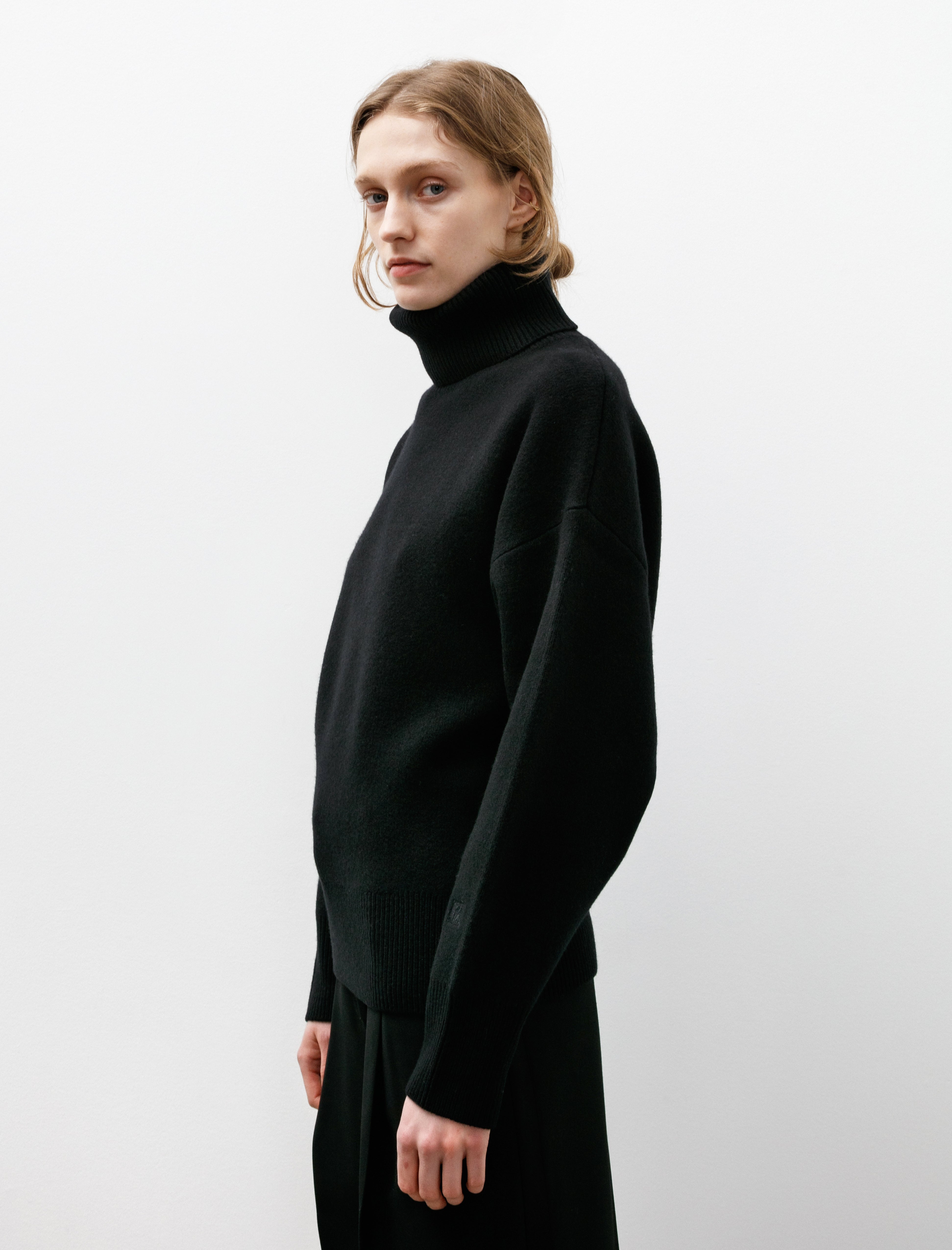 Totême Double Knit Turtleneck Black