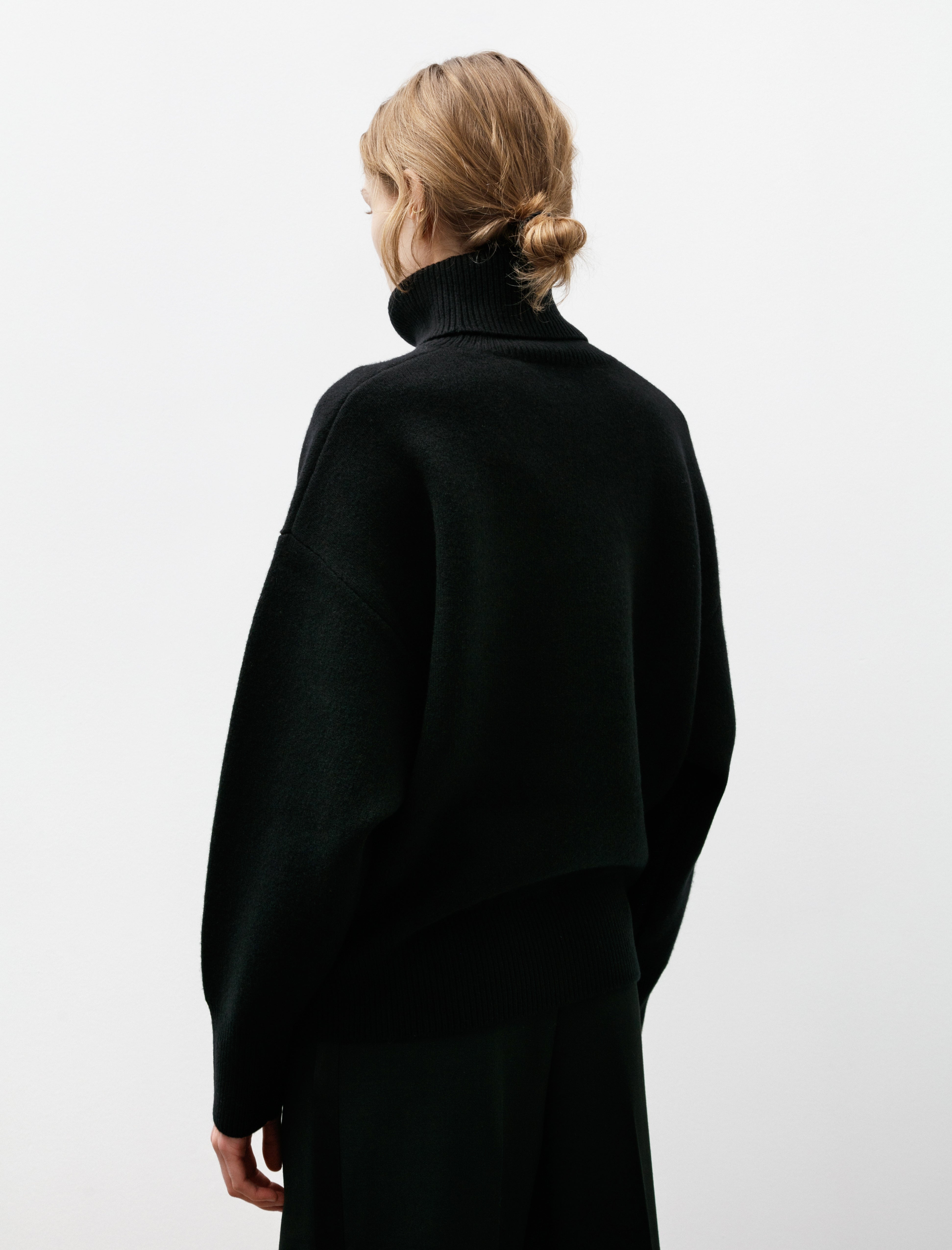 Totême Double Knit Turtleneck Black