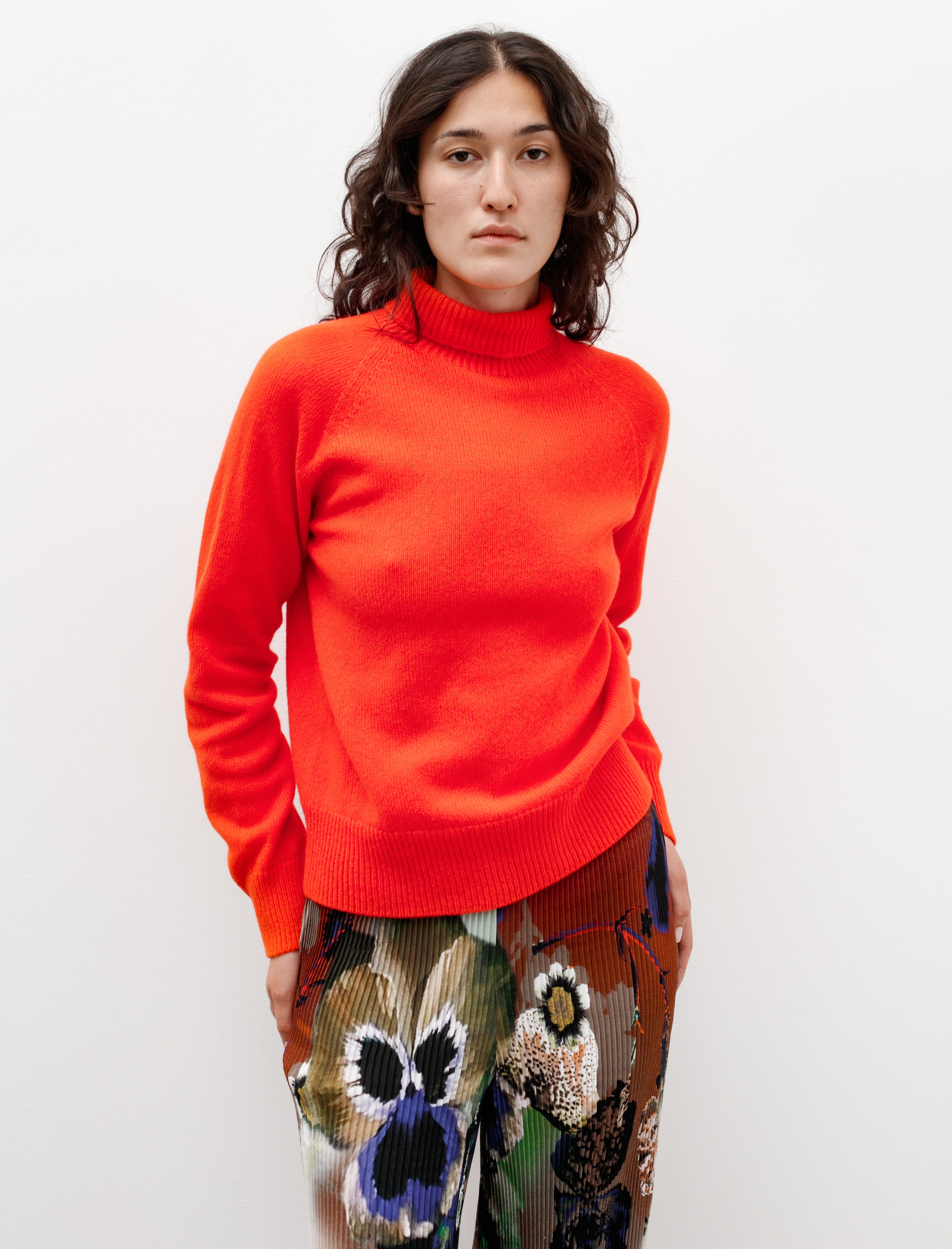 Sunspel Funnel Neck Jumper Magma