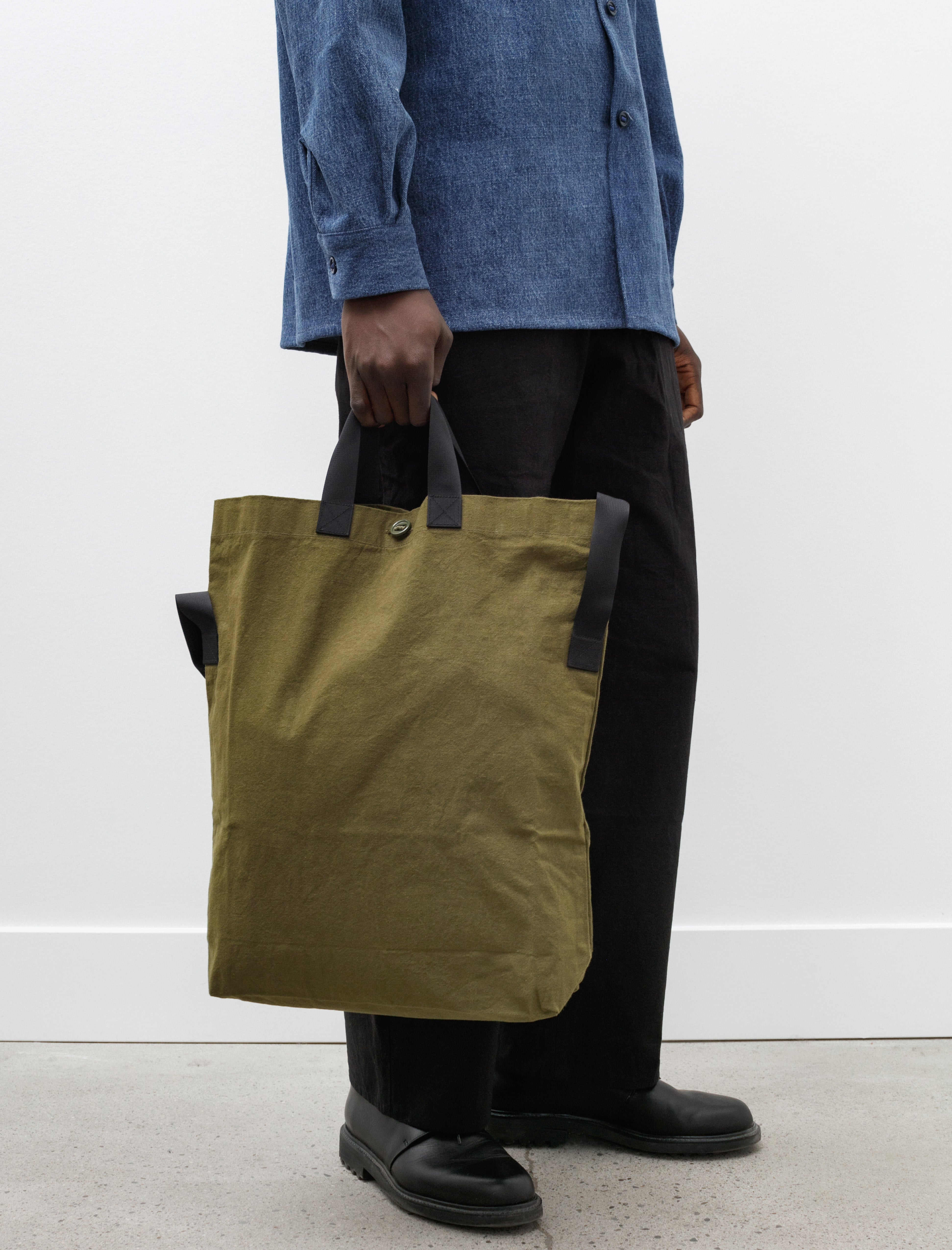 MAN-TLE R15 Bag-1 Field Wax – Neighbour