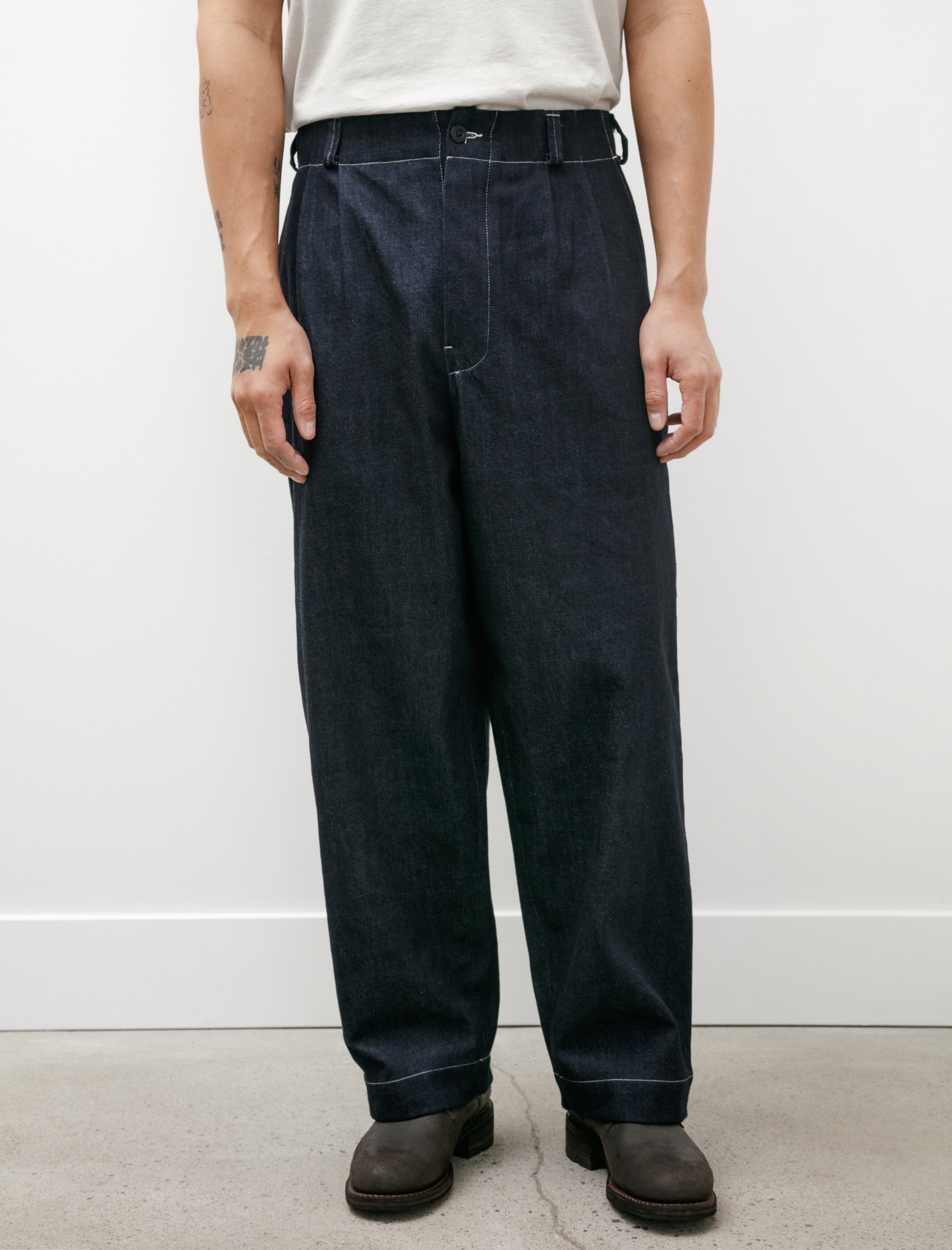 Evan Kinori Two Pleat Pant Organic Cotton Denim Indigo