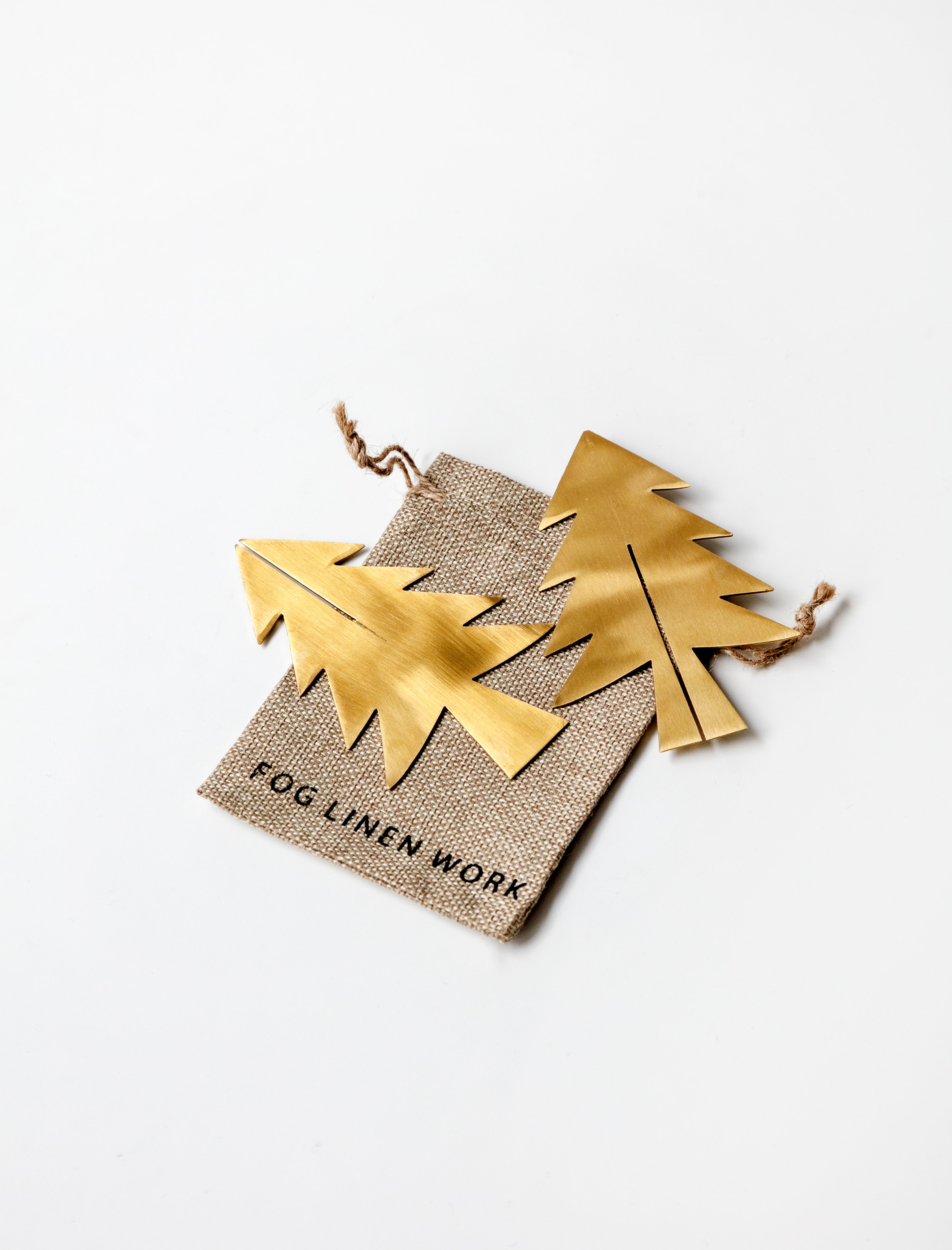 Fog Linen Brass Christmas Tree M