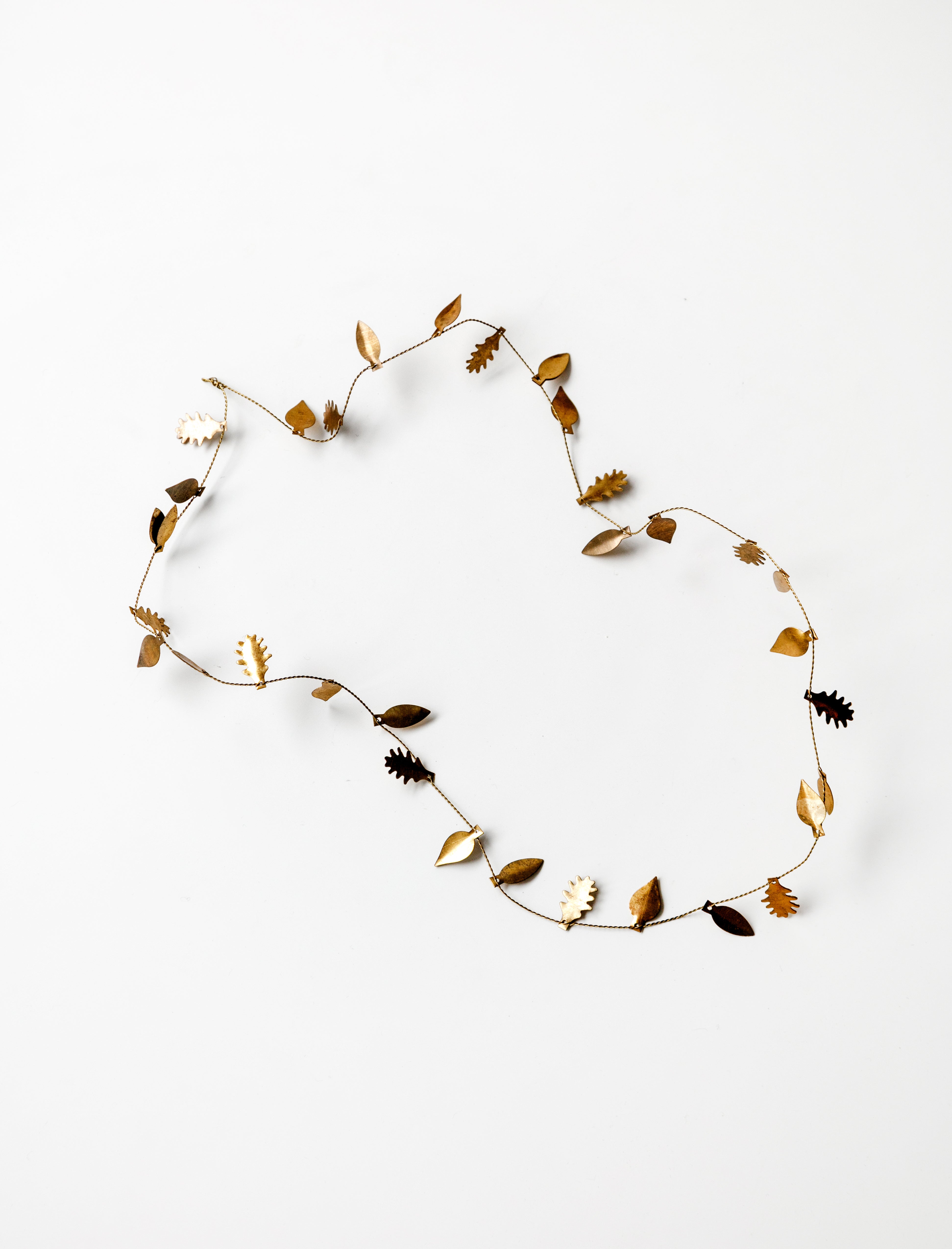 Fog Linen Brass Garland Leaf