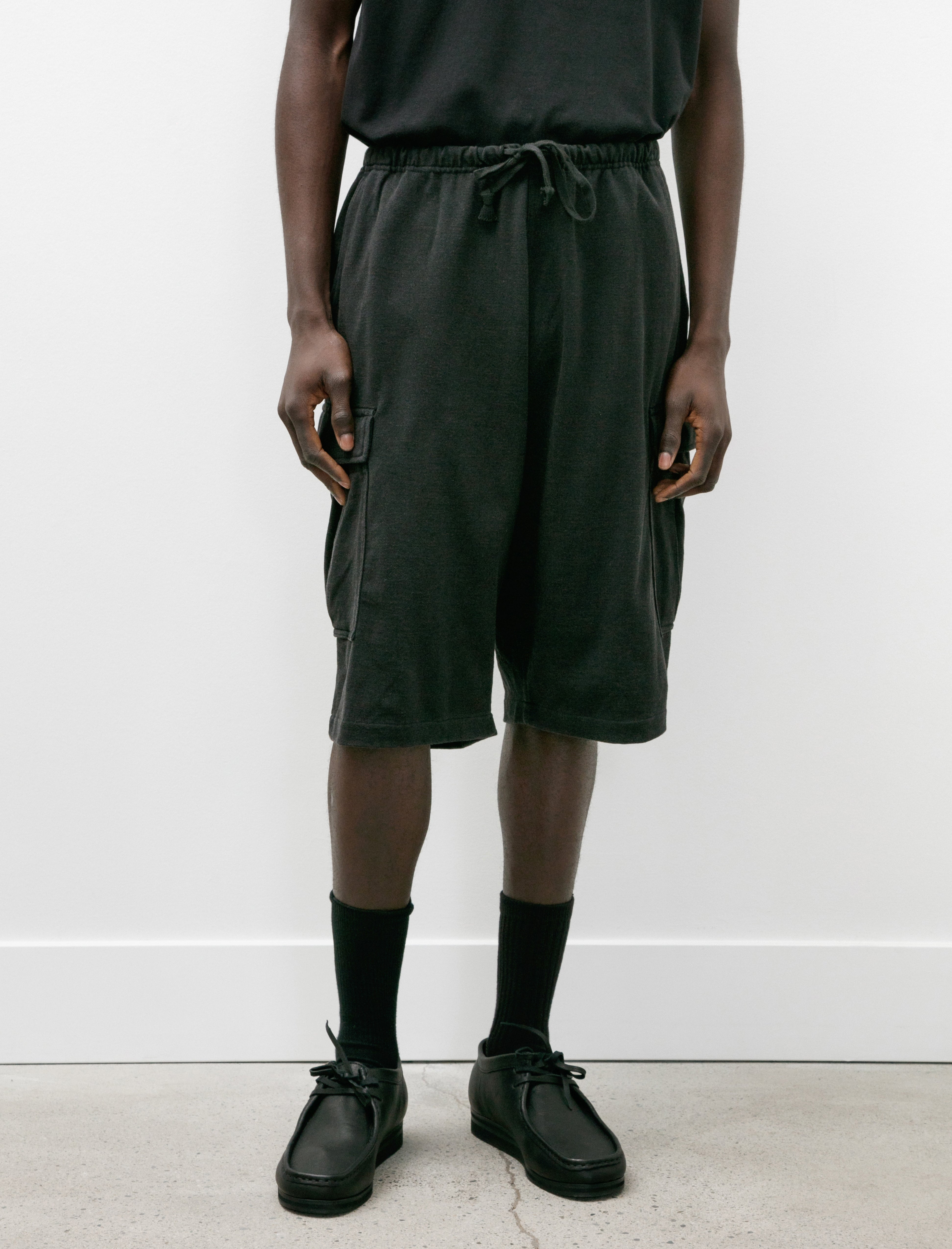 Comoli Cotton Jersey Cargo Shorts Fade Black