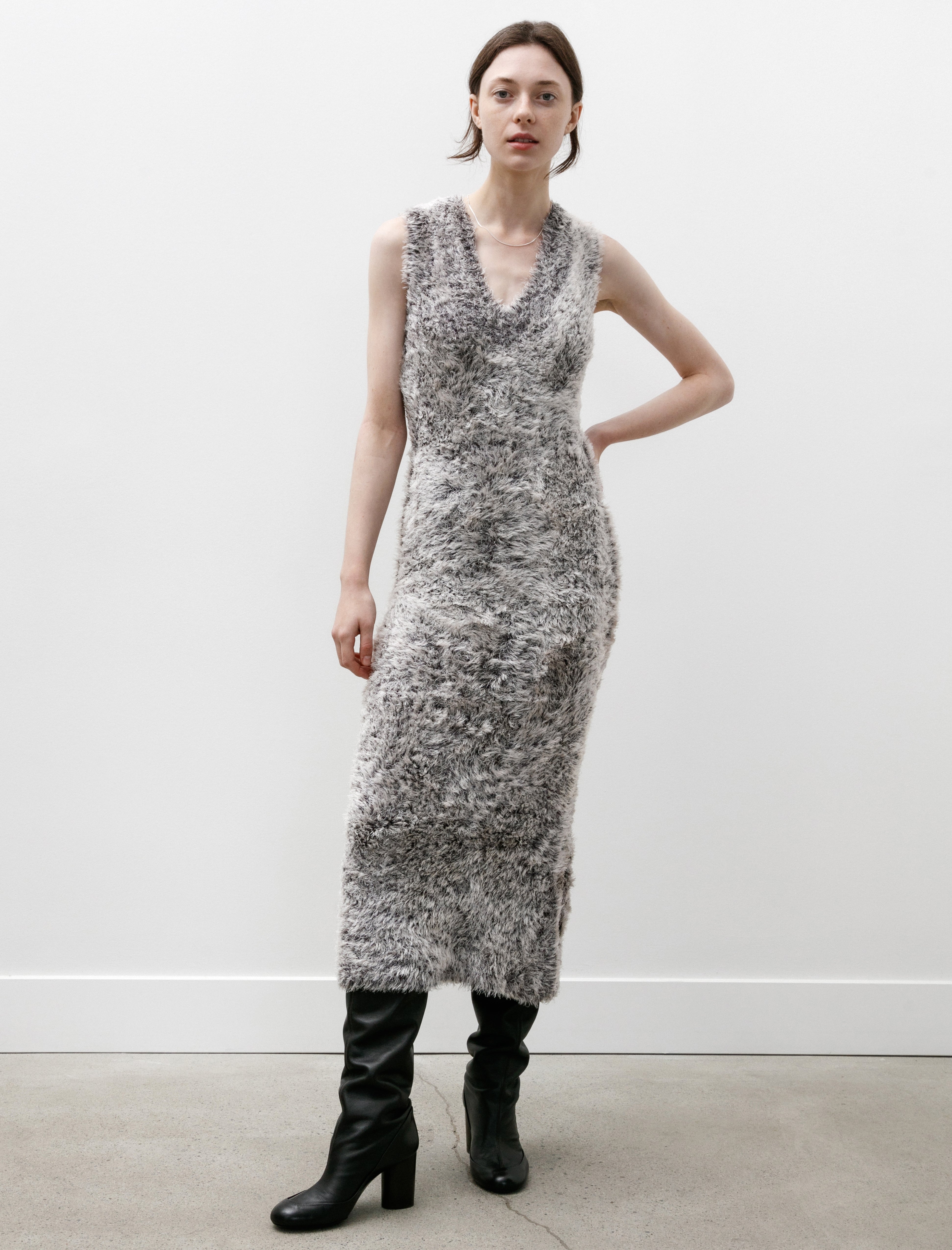 Kanako Sakai Silk Fur V-Neck Dress White/Black