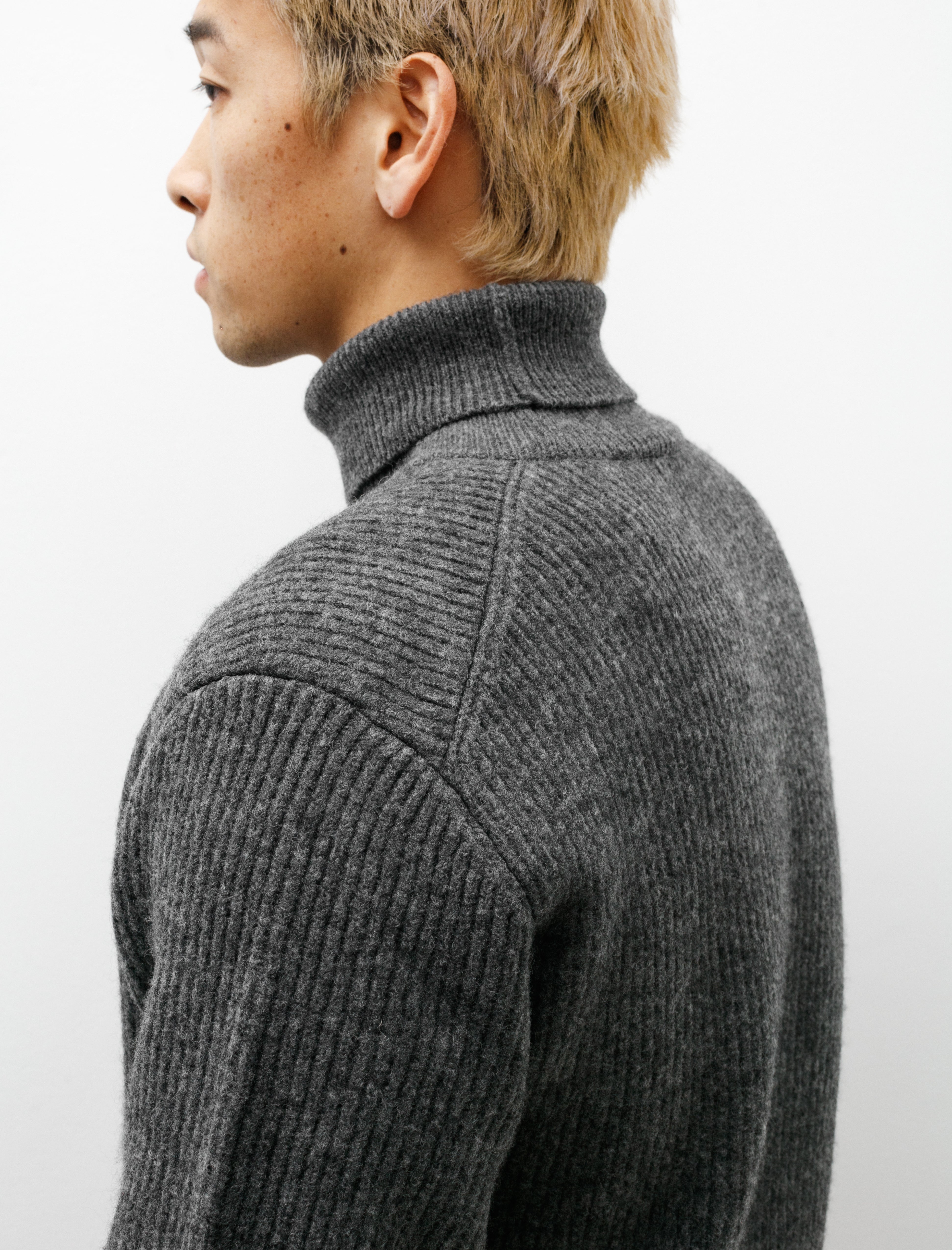 Auralee Milled French Merino Rib Turtleneck Charcoal