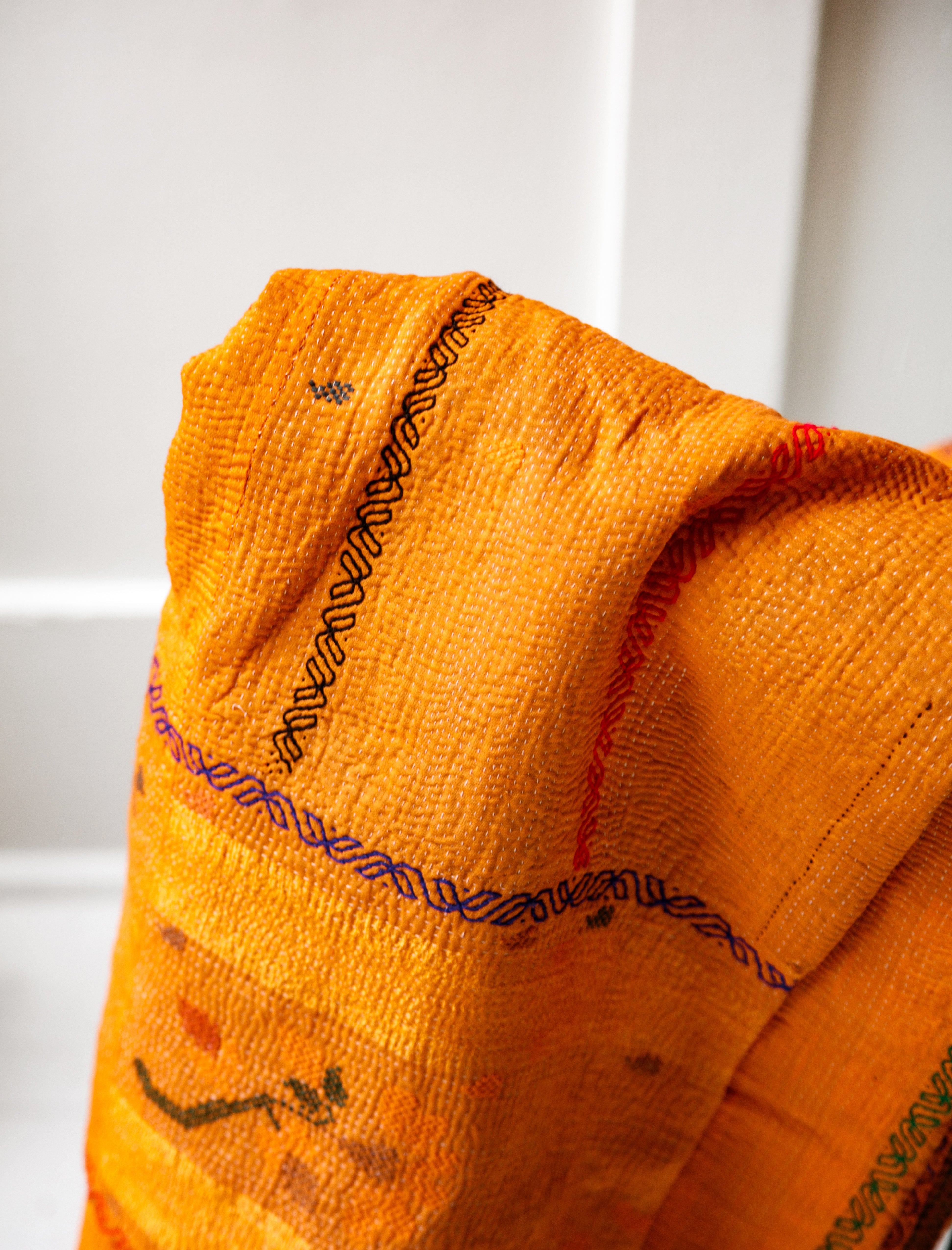 miiThaaii Vintage Kantha Orange