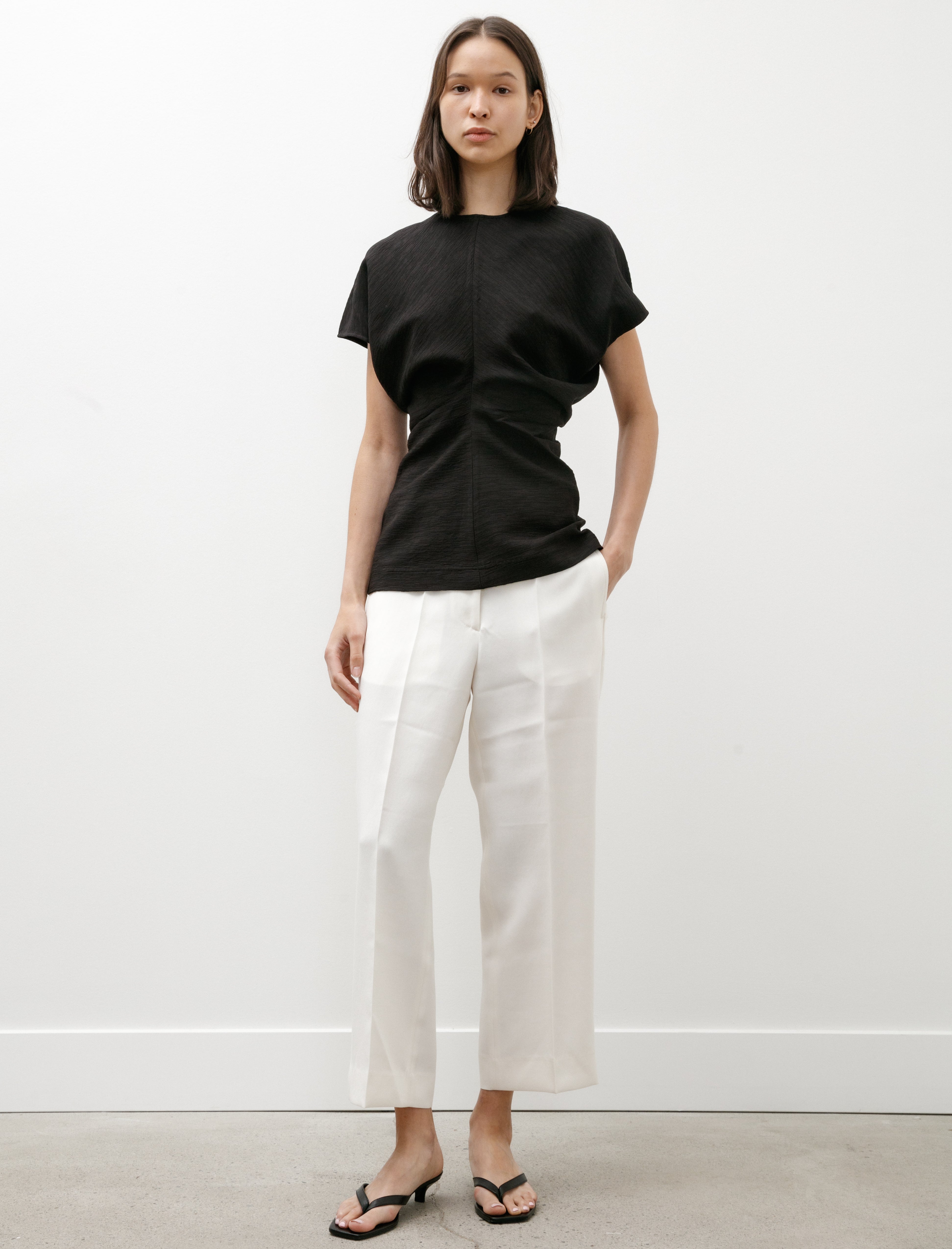 Totême Straight Cropped Trousers Off White