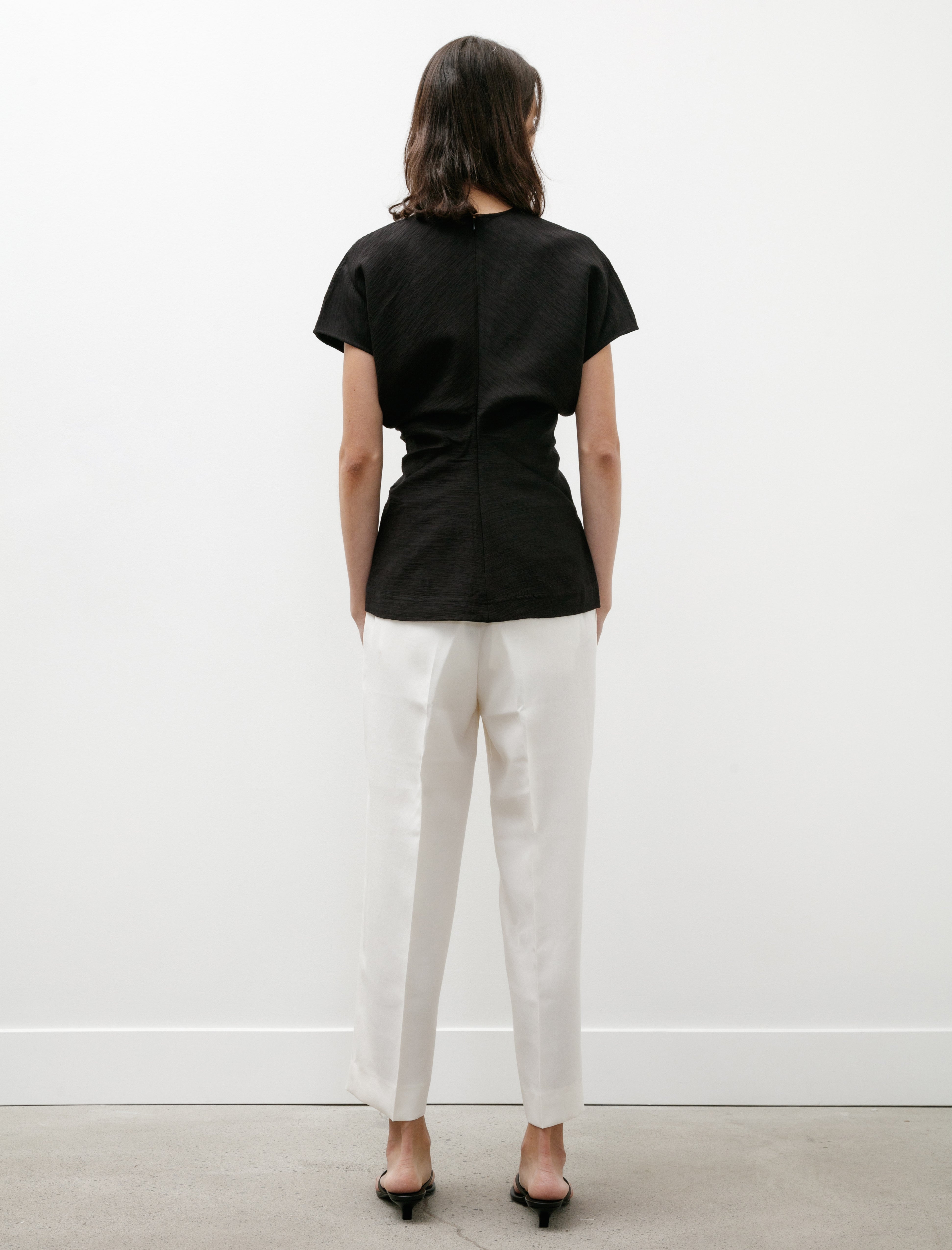 Totême Straight Cropped Trousers Off White