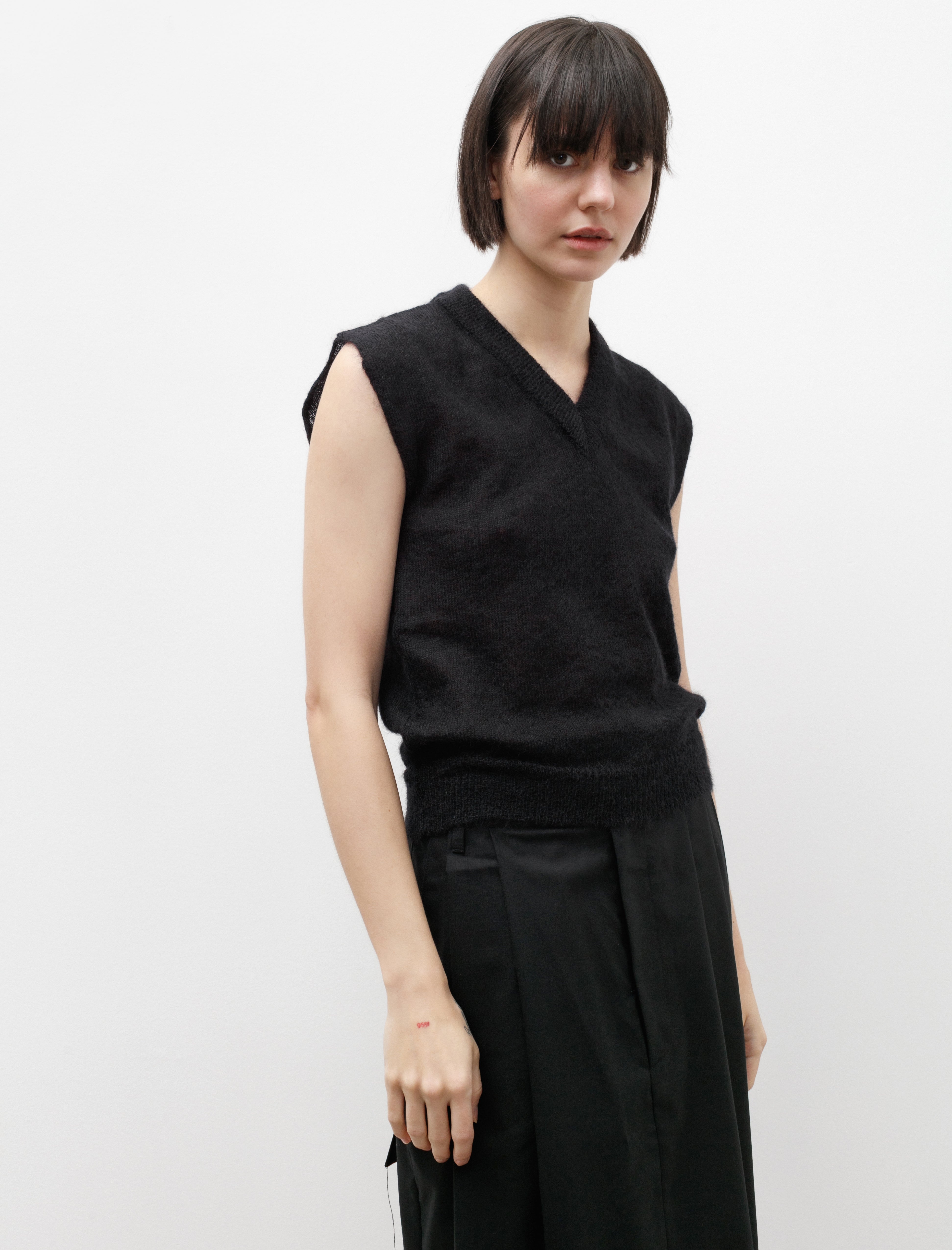 Hache Tiny Vest Black