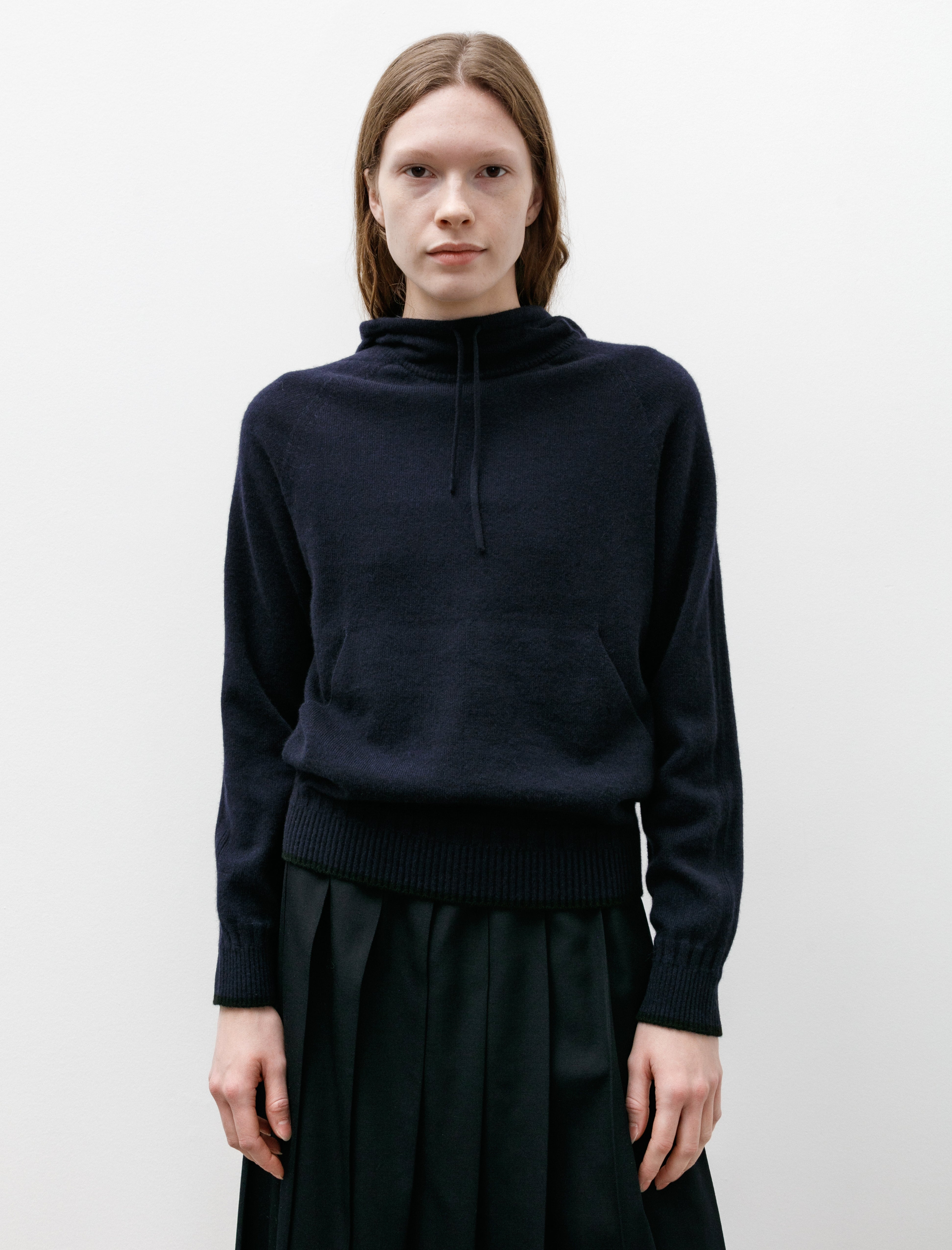 CFCL Cashmere Hoodie Navy-Black