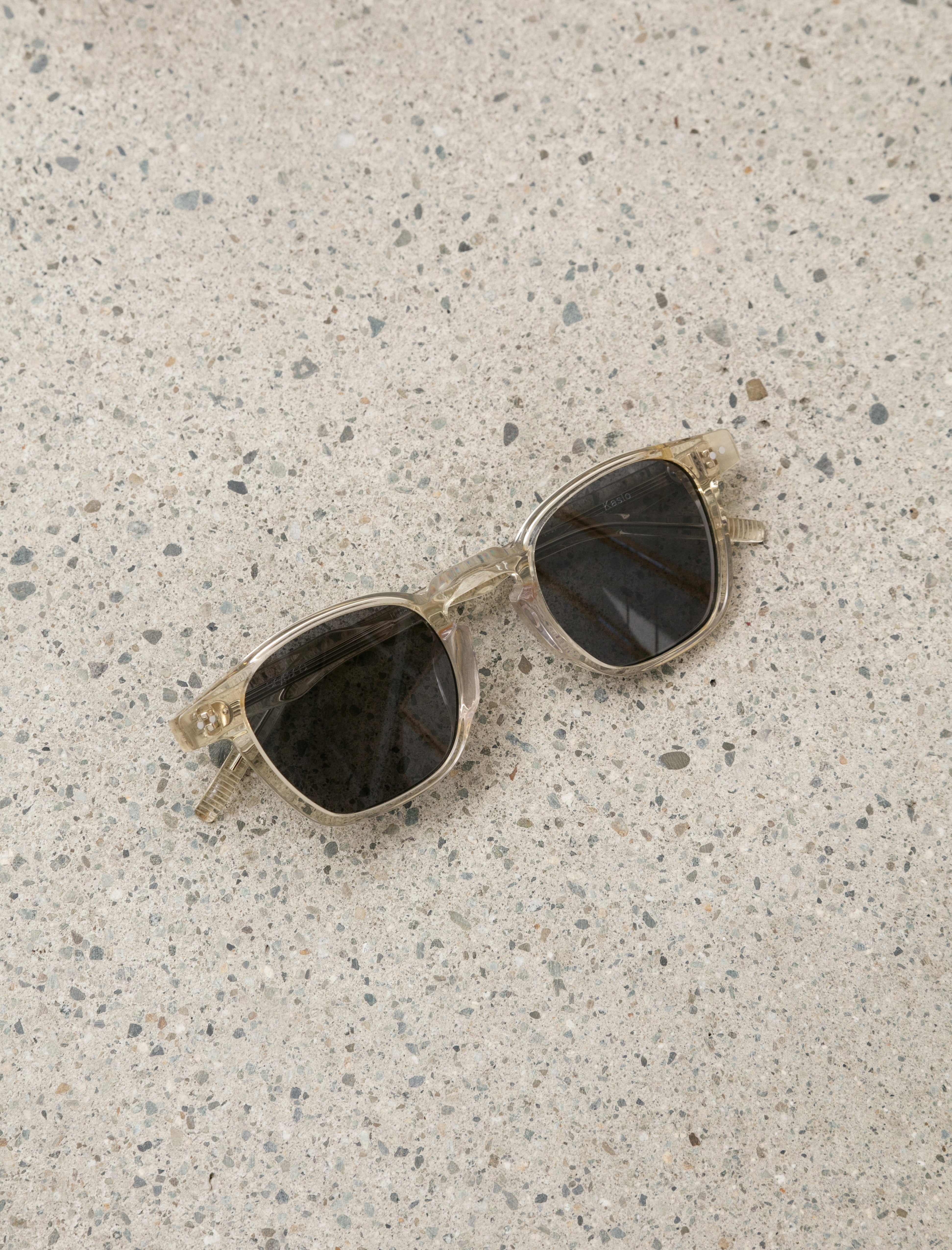 Dry Pond Kaslo Sunglasses Aged Clear