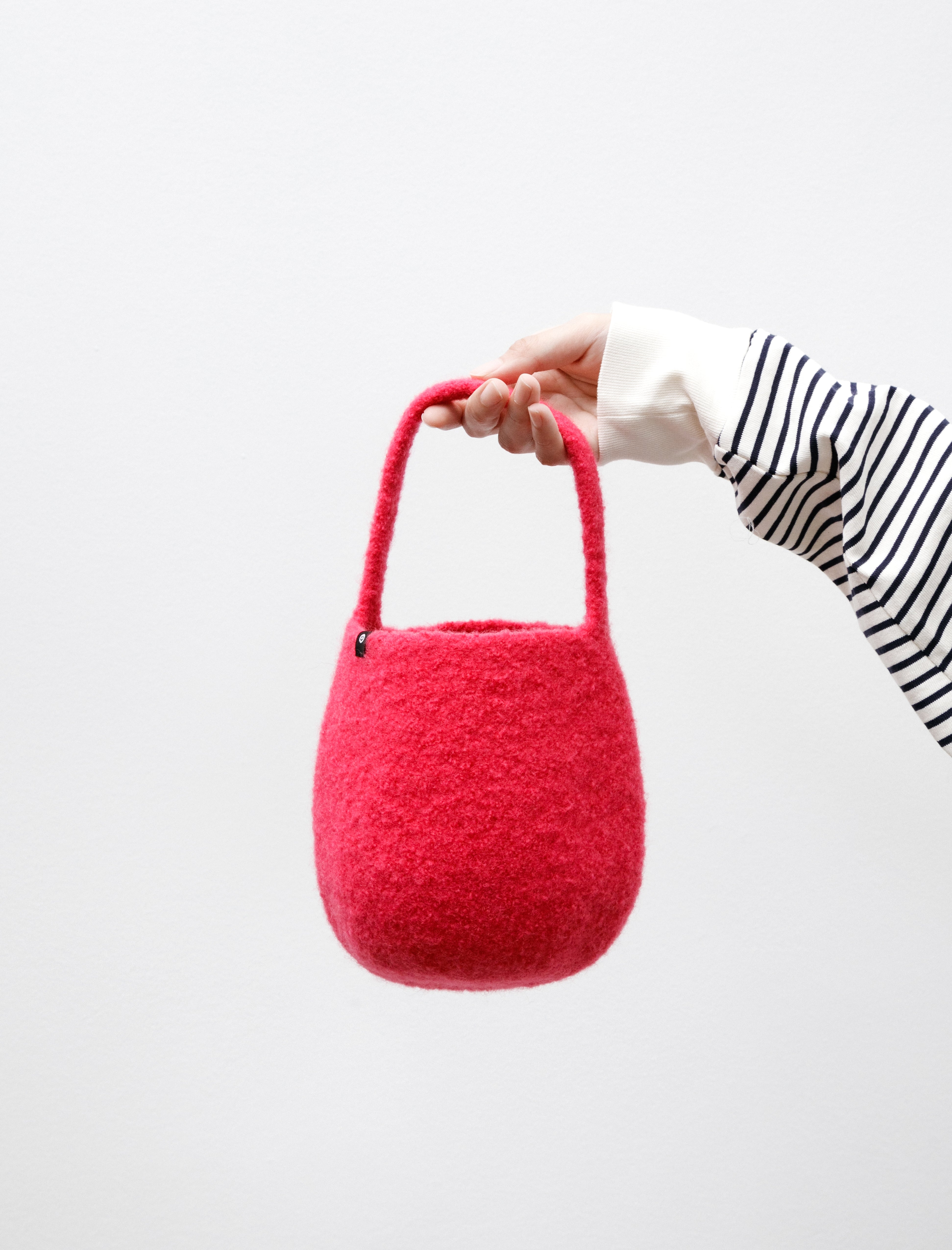 Cecilie Telle Hand Ball Bag Raspberry