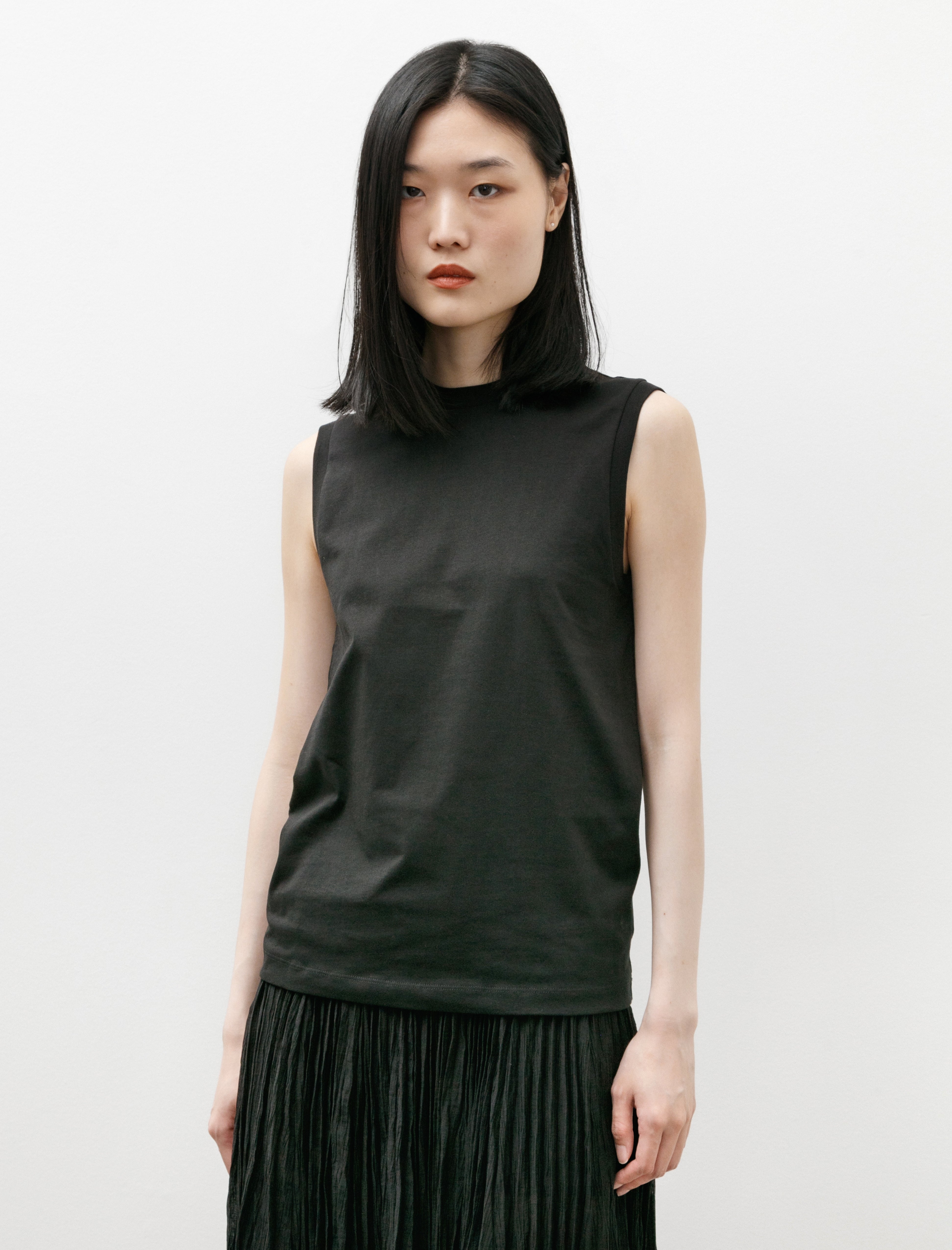 Tôteme Relaxed Sleeveless Tee Black