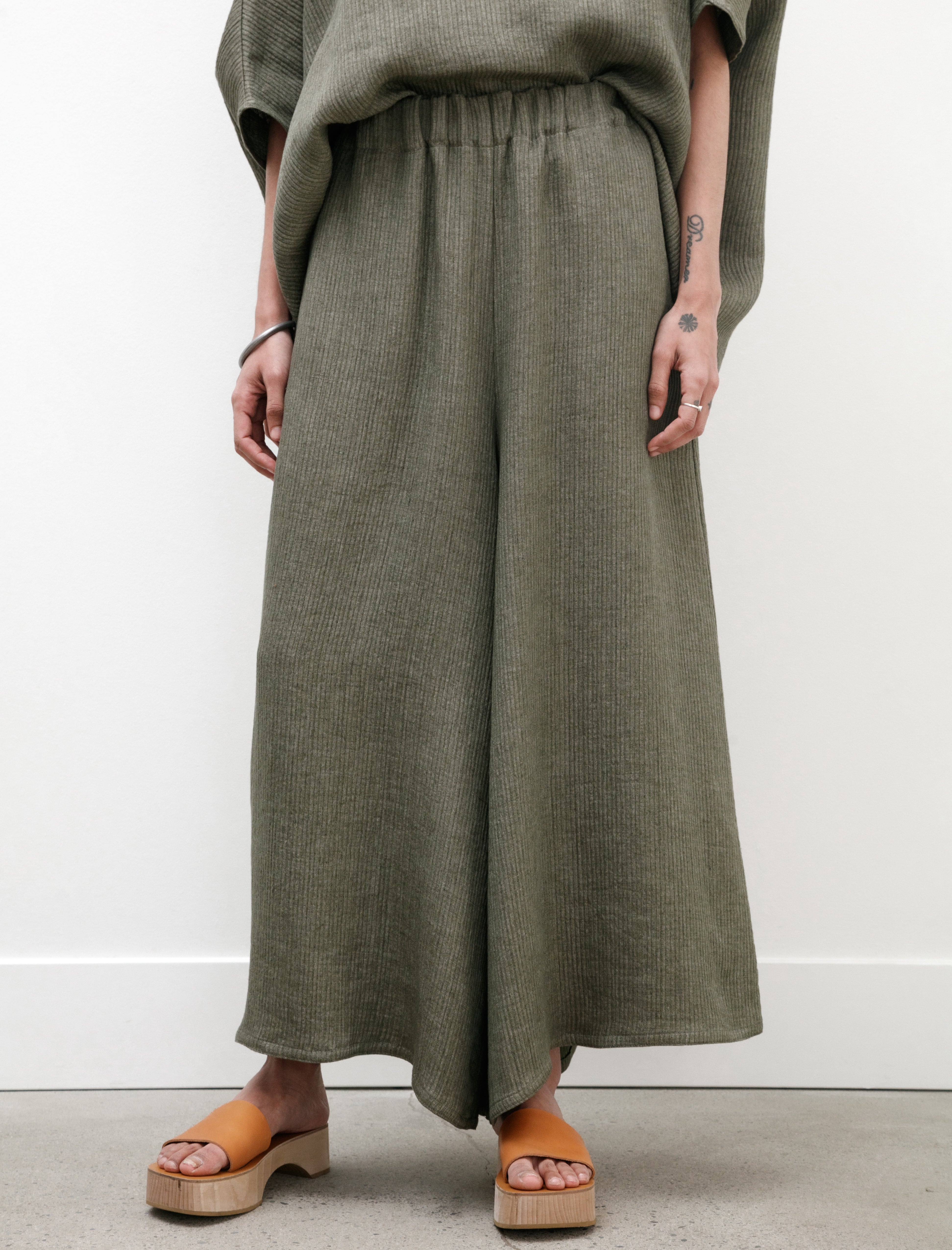 Dusan Gaucho Pants Wave Linen Military Green