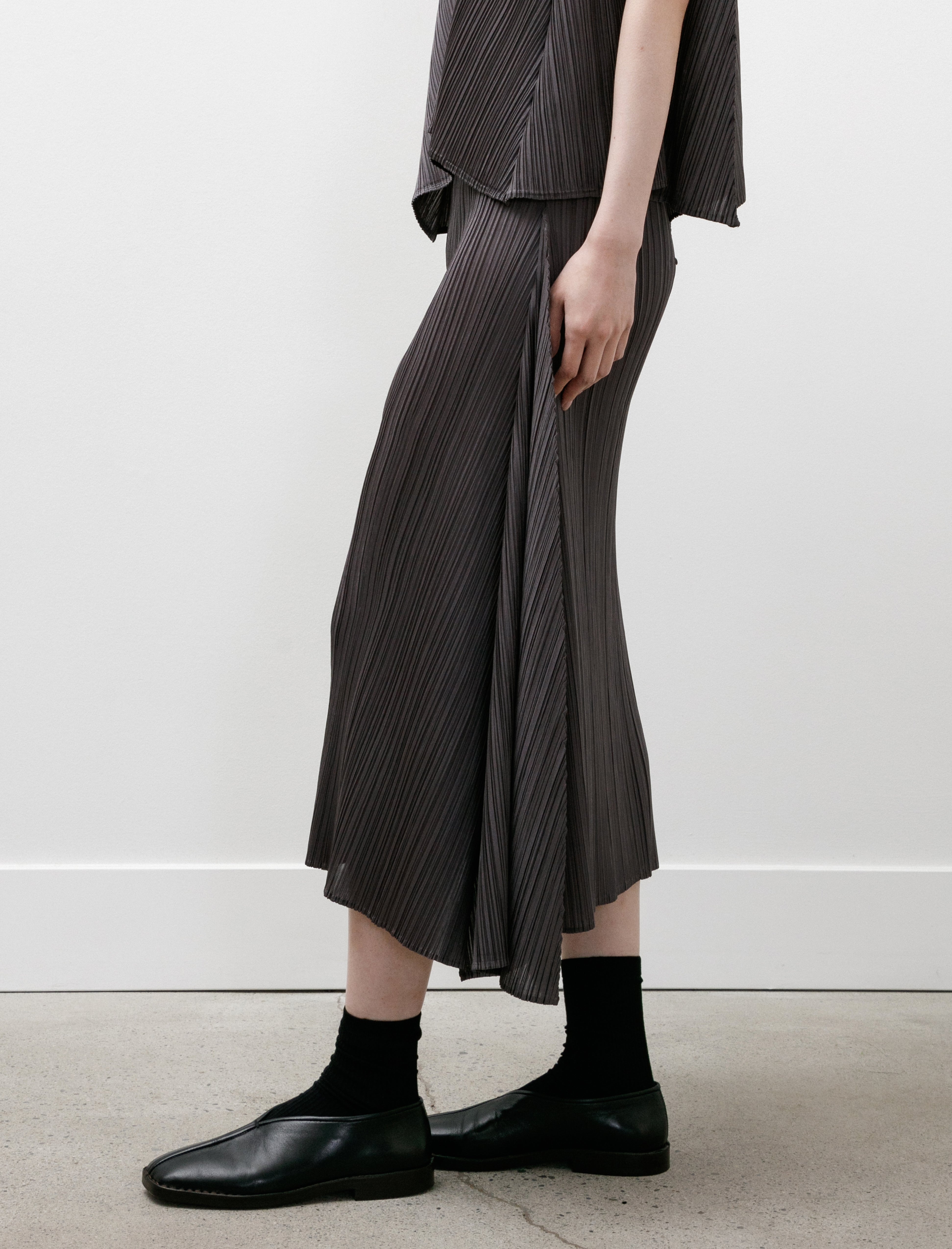 Pleats Please by Issey Miyake Efficient Square Skirt Grey