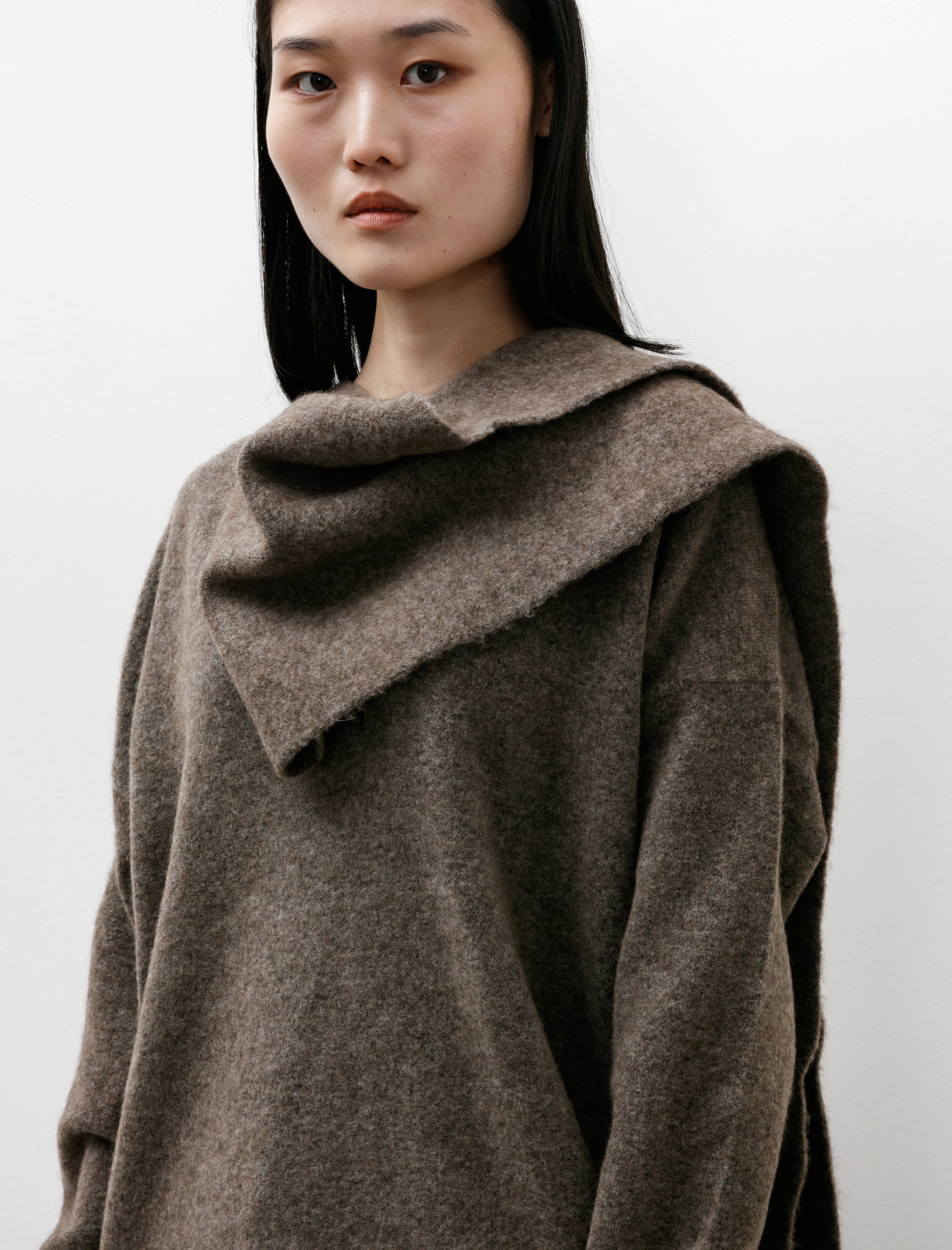 Totême Draped Scarf Knit Truffle