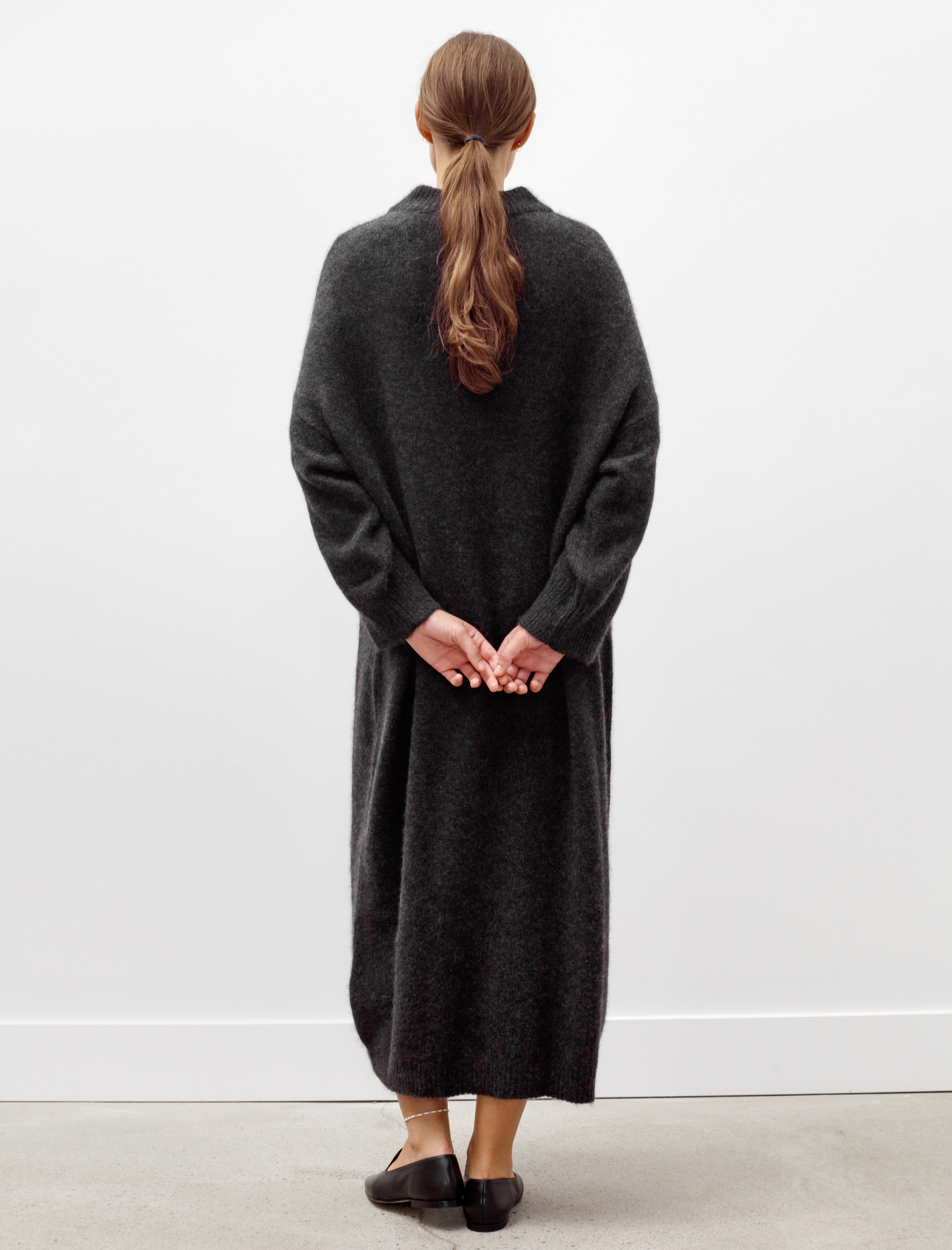 Dusan Oversized Roundneck Cashmere Silk Dress Charcoal Neighbour