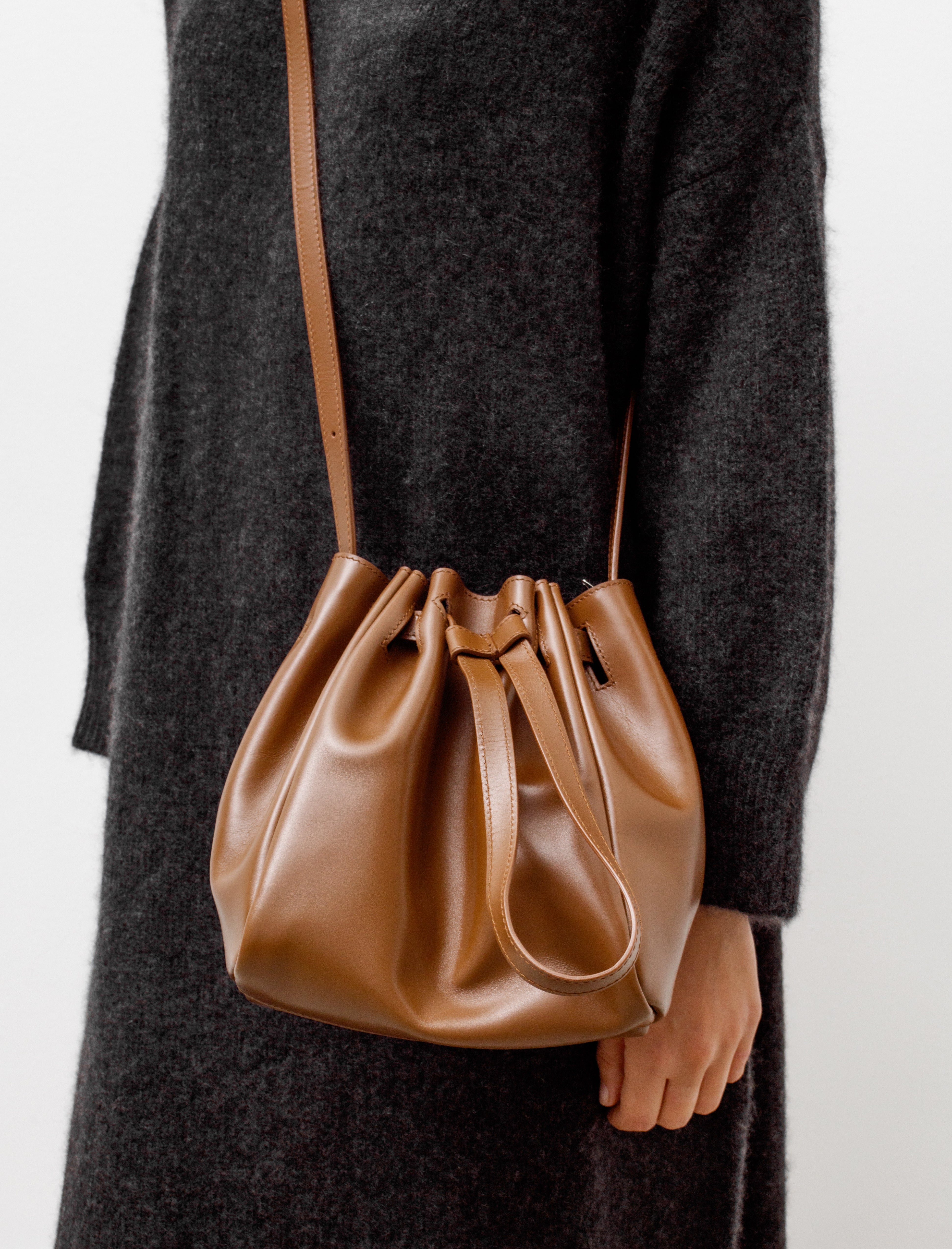 Dusan Pleated Bucket Bag Africa Brown