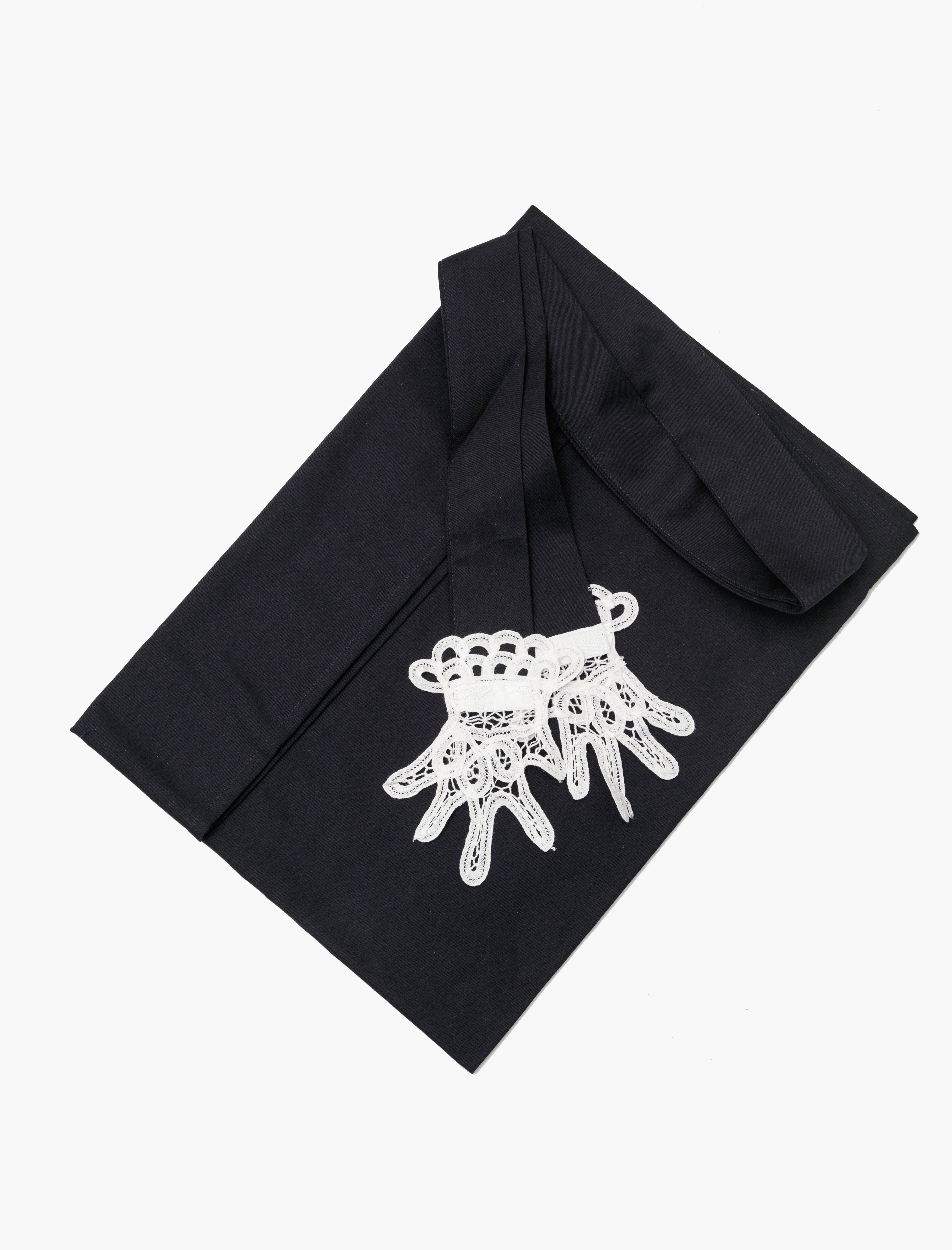 Gohar World Apron with Lace Hands Appliqué Navy