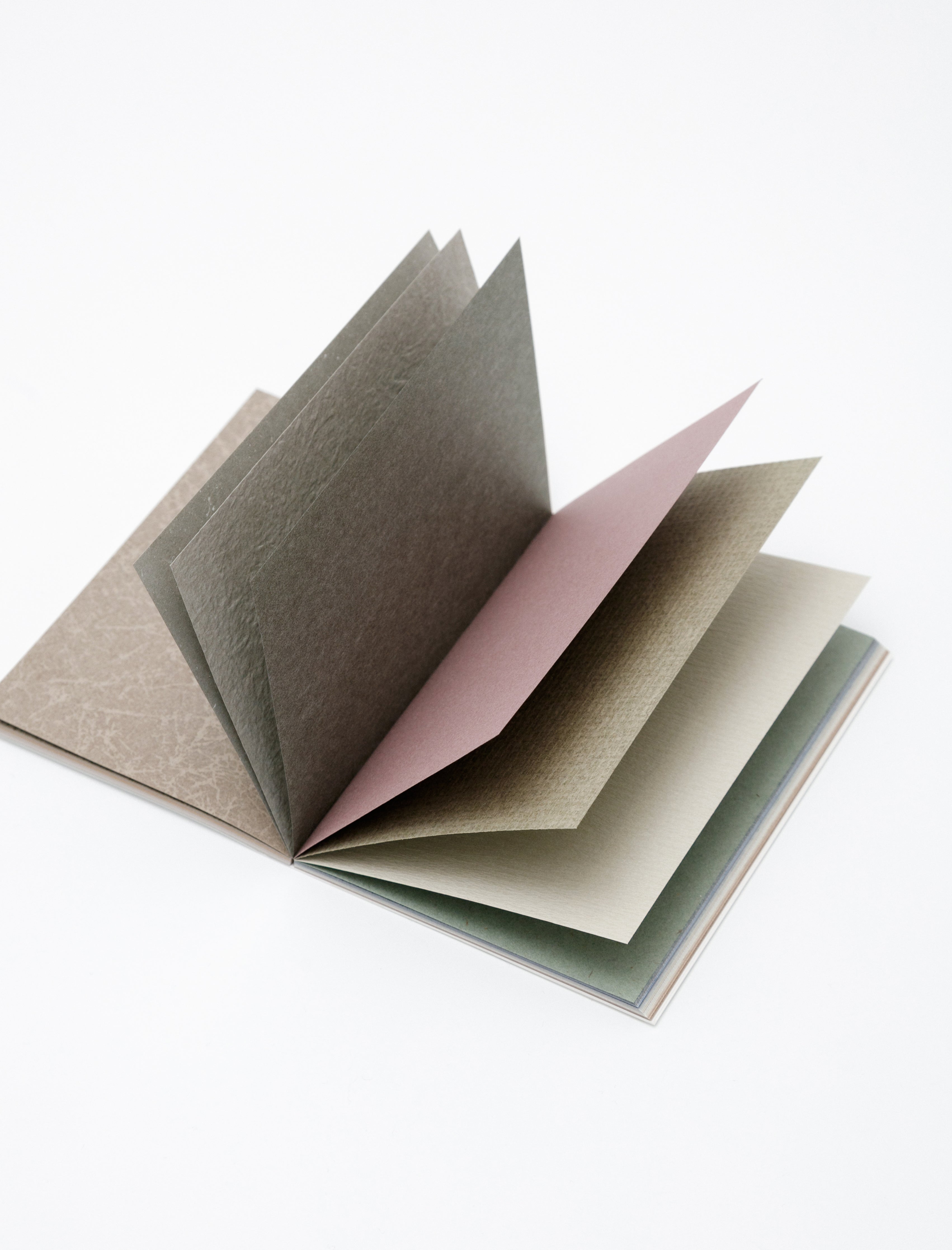 Takeo Siki Paper Booklet Nezumi Chic Grey