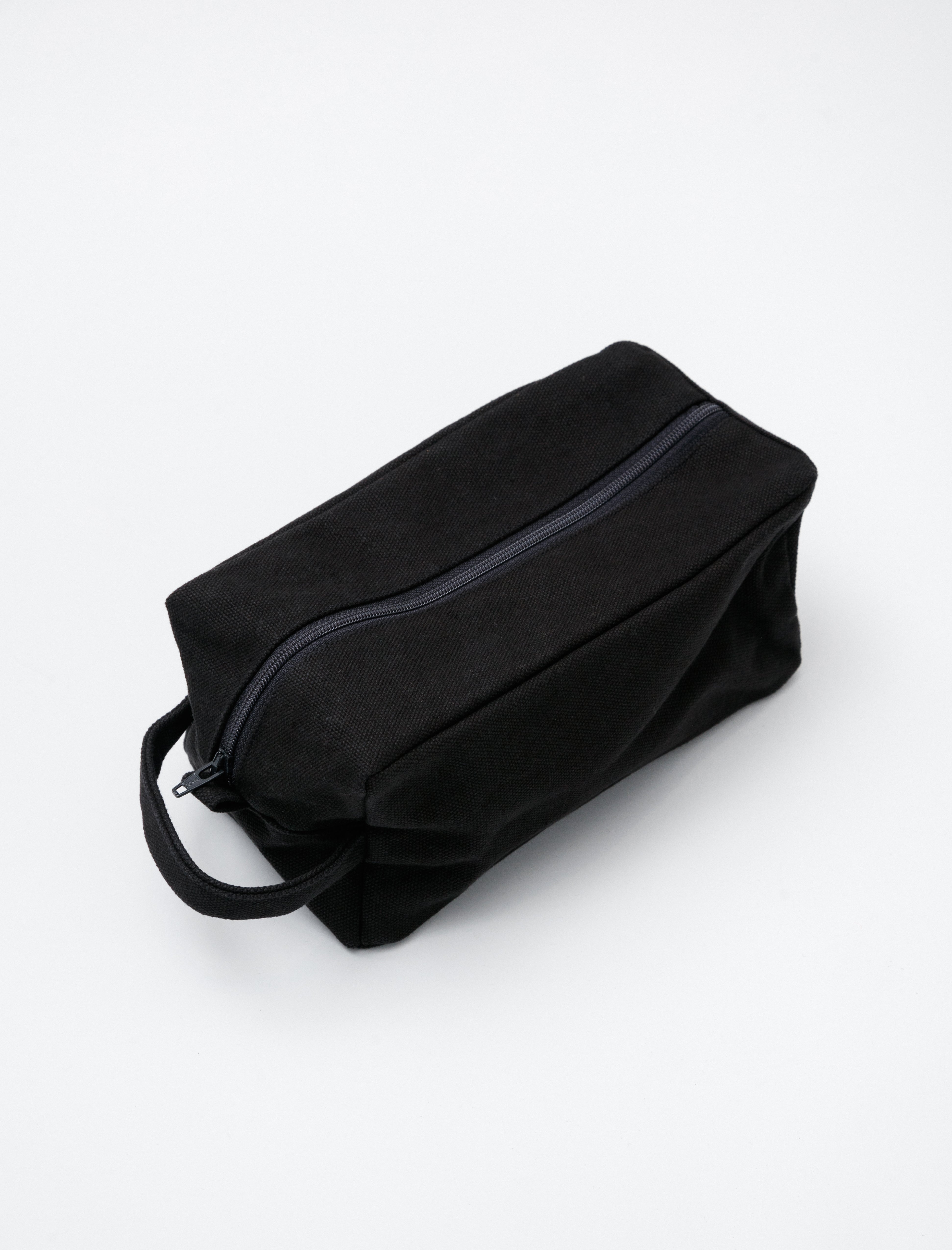 miiThaaii Cotton Teeya Zippered Bag Midnight