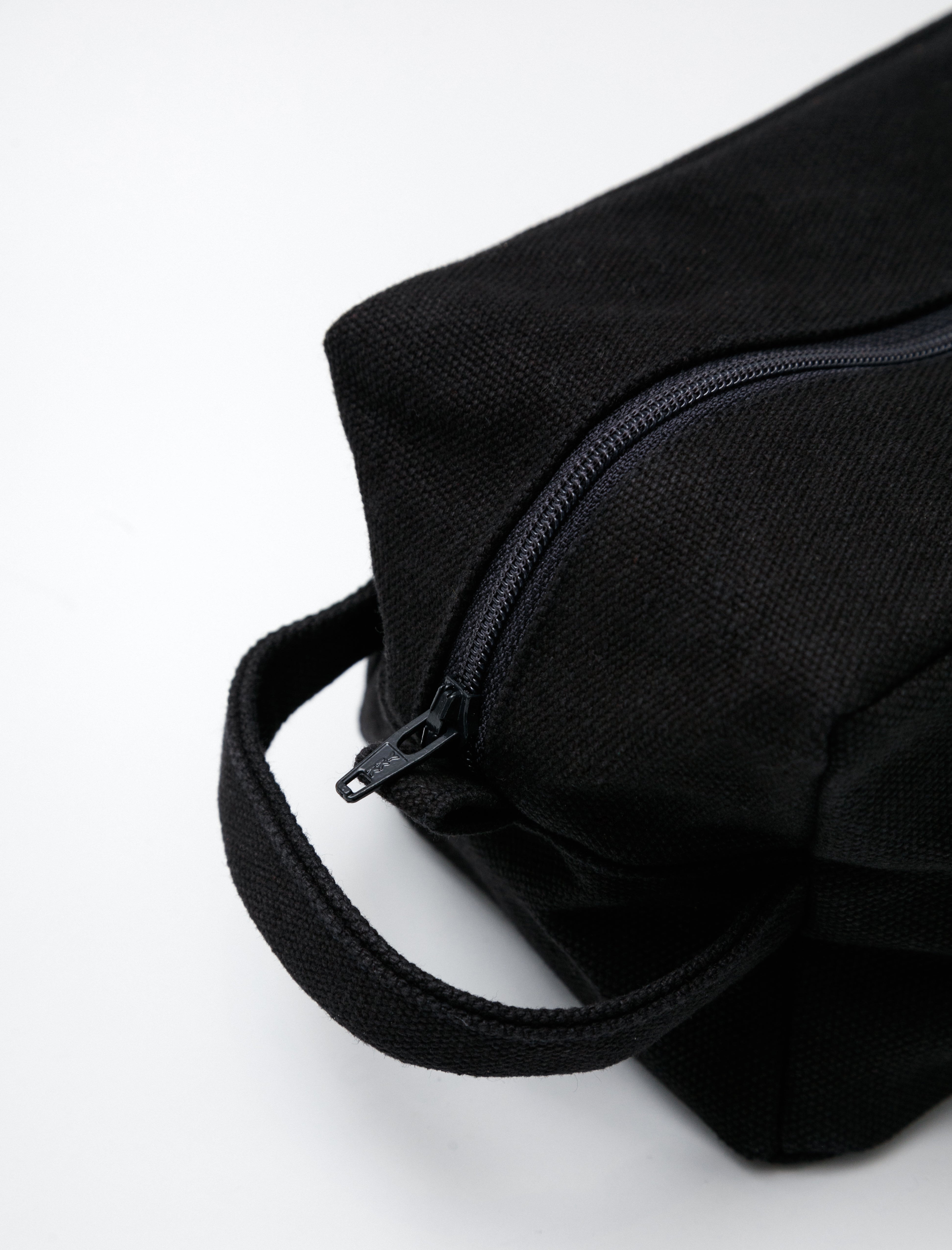 miiThaaii Cotton Teeya Zippered Bag Midnight