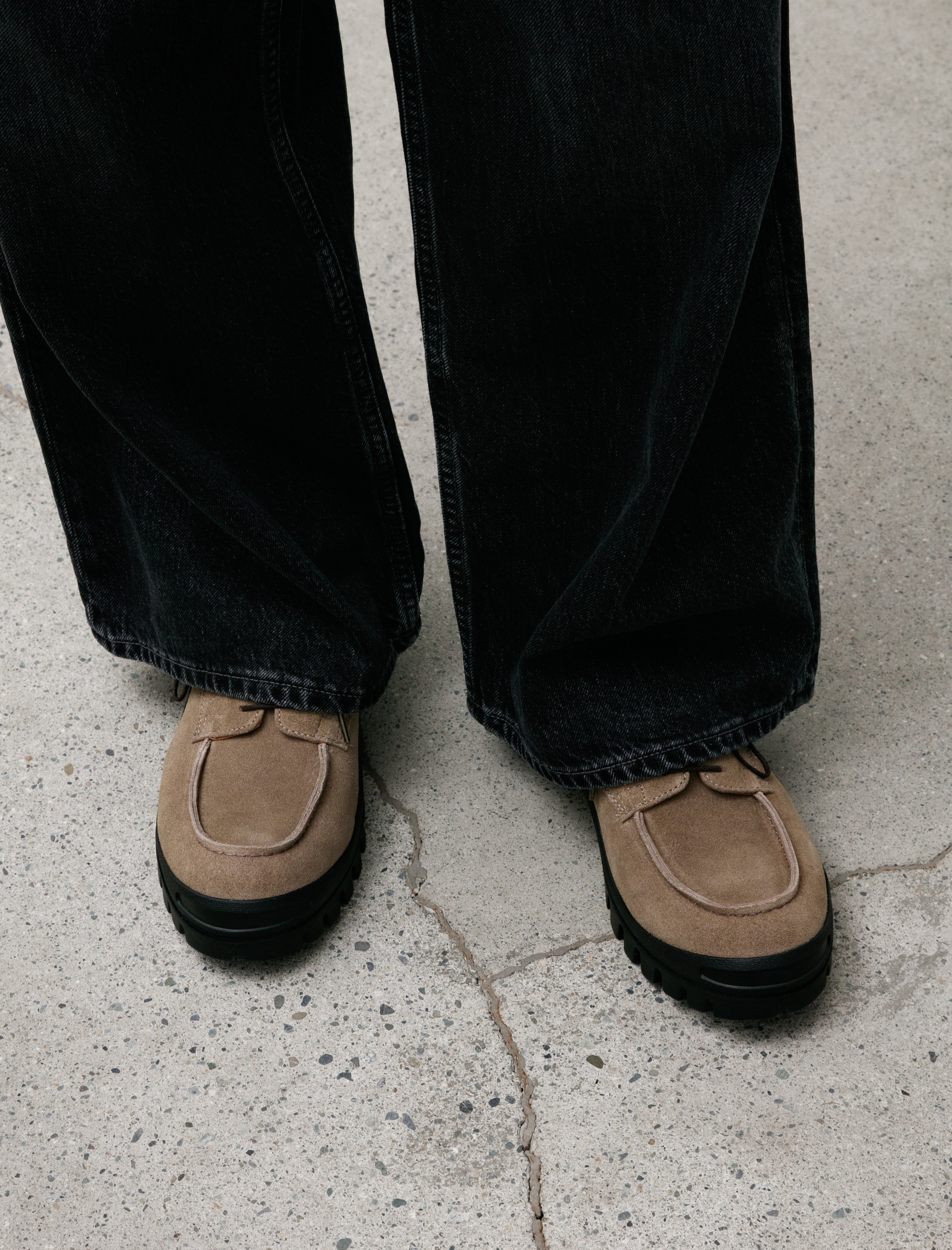 Hender Scheme Derby #2146 Sand Beige Suede