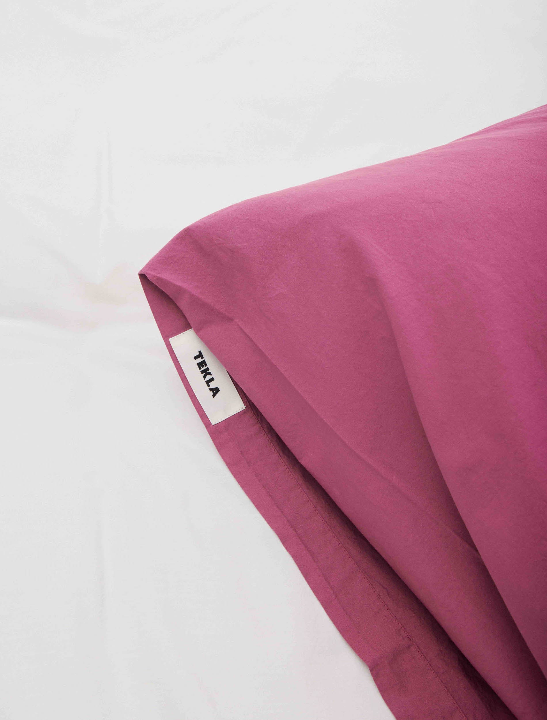 Tekla Percale Pillow Sham Lingonberry