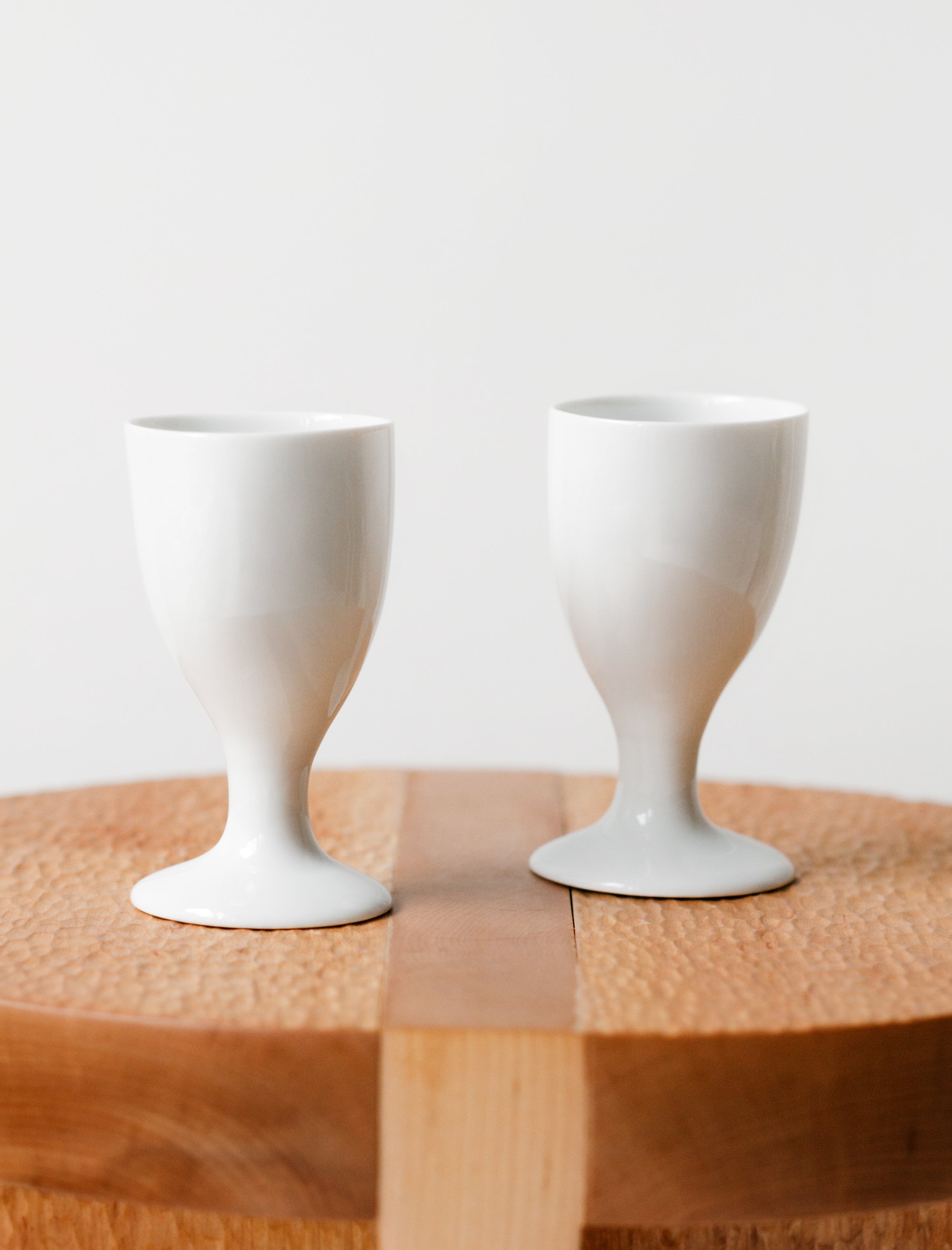 Tsé Tsé Stemmed Glass Porcelain White