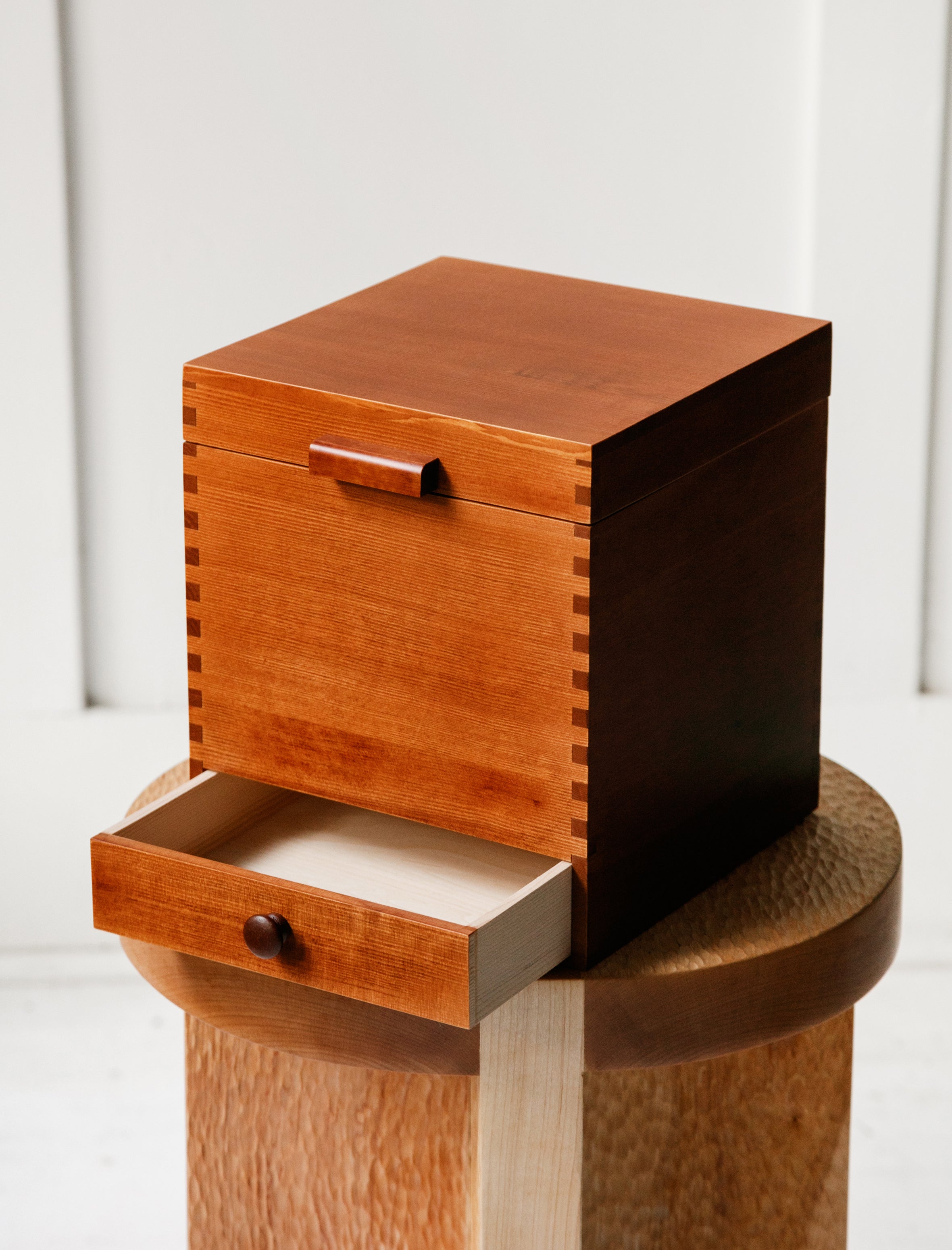 Classiky Japanese Vanity Box