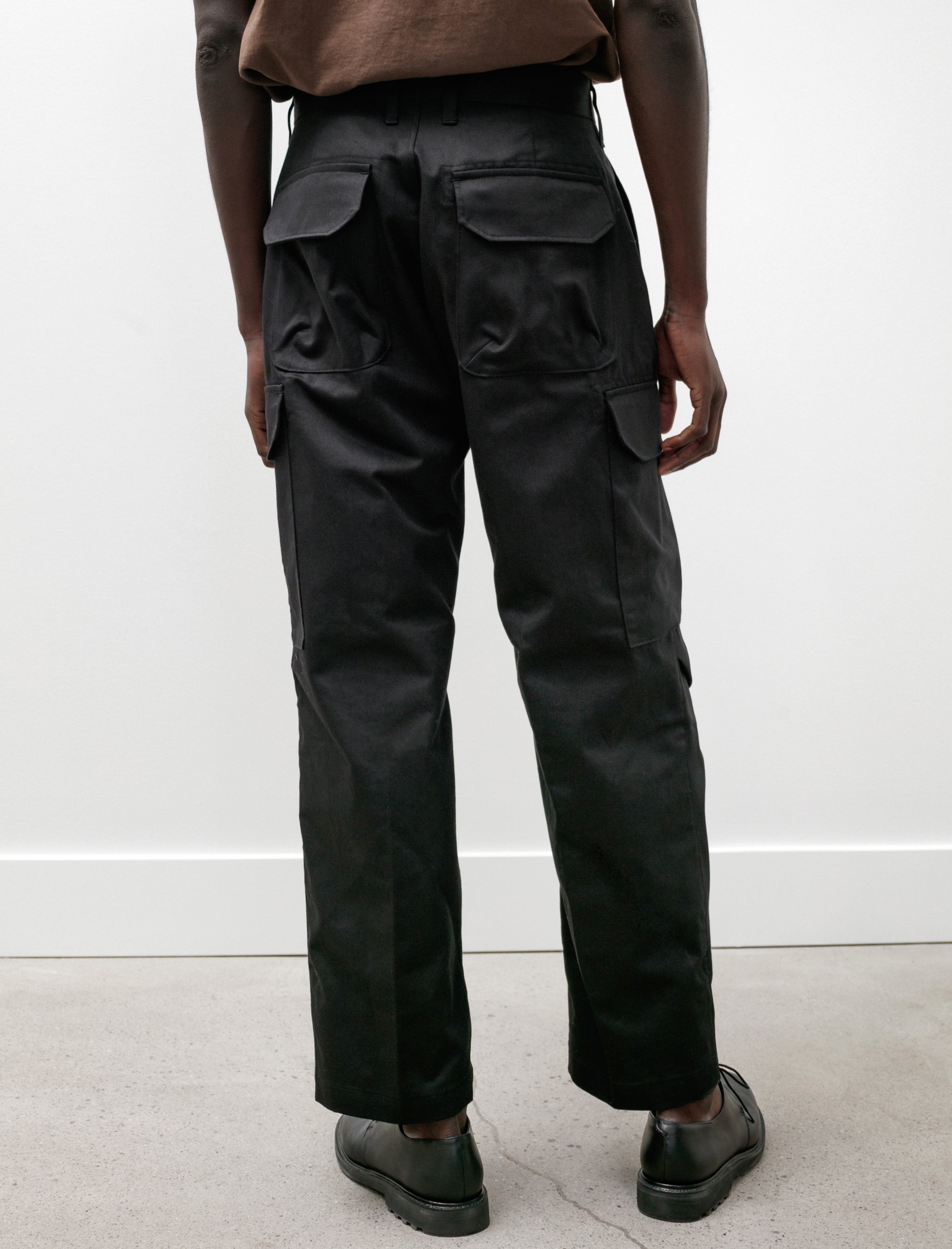 Polyploid Cargo Tuck Pants C Black