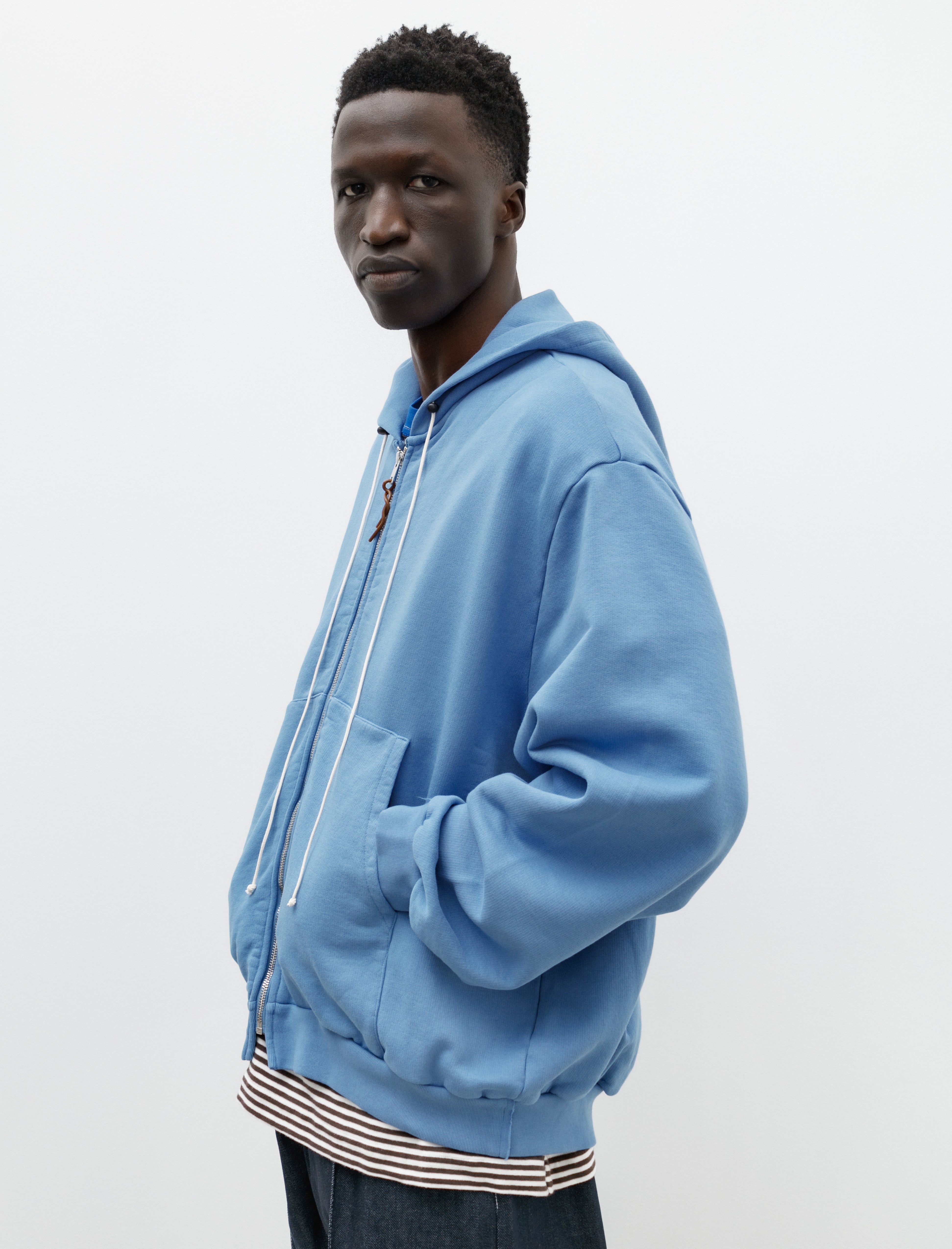 Short Zipped Hoodie Blue