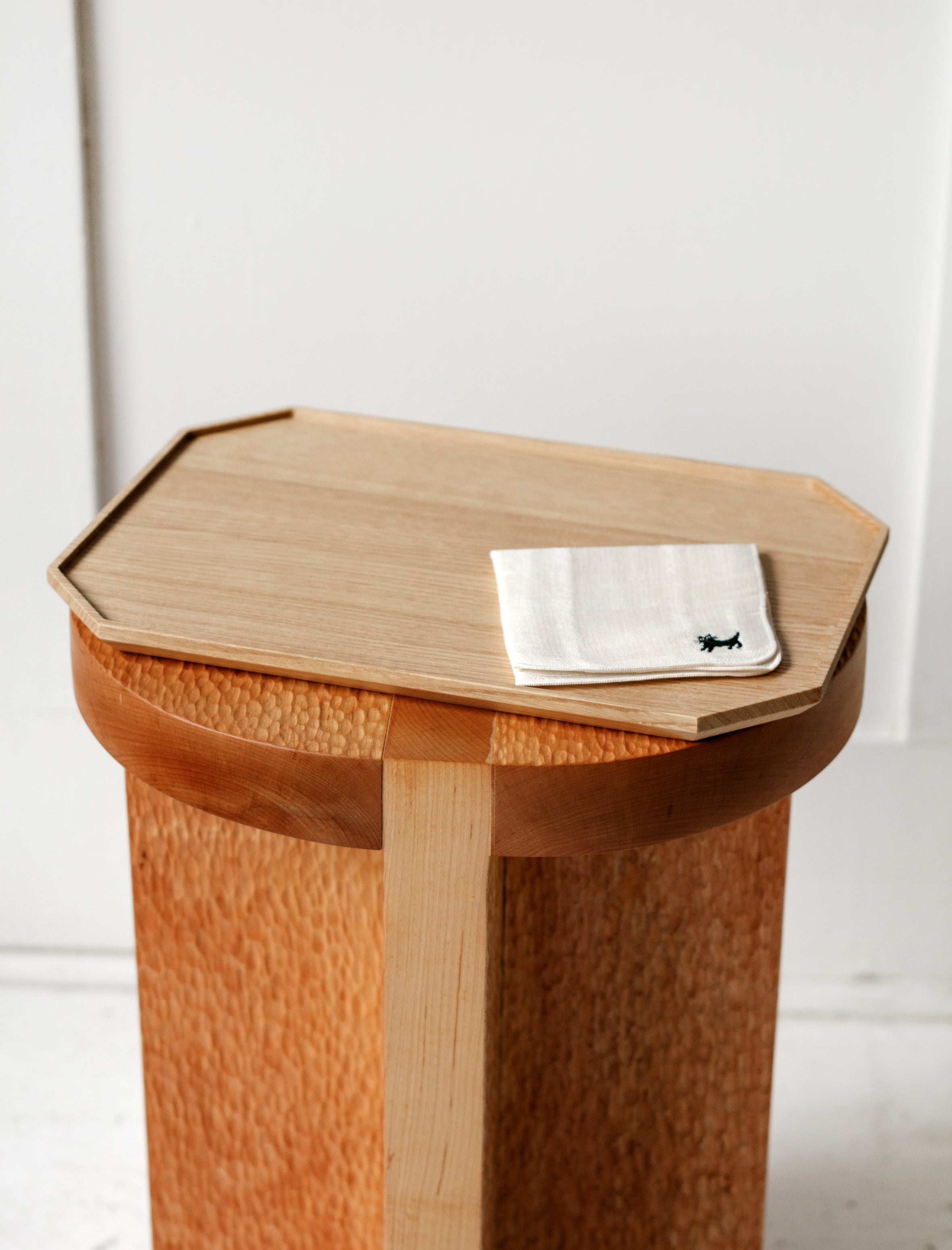 Classiky Octagonal Chestnut Tray