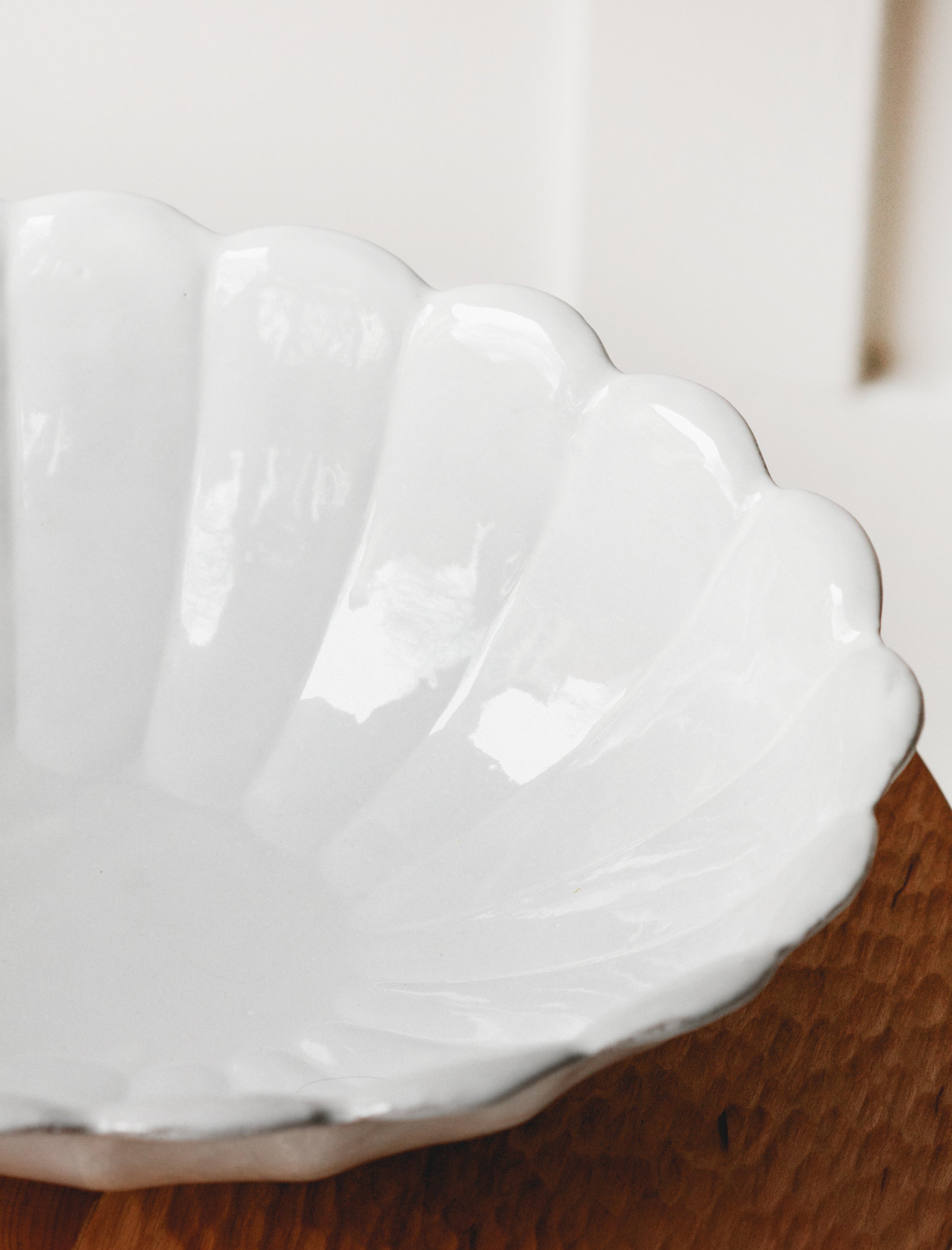 Astier de Villatte Marguerite Platter on Low Stand