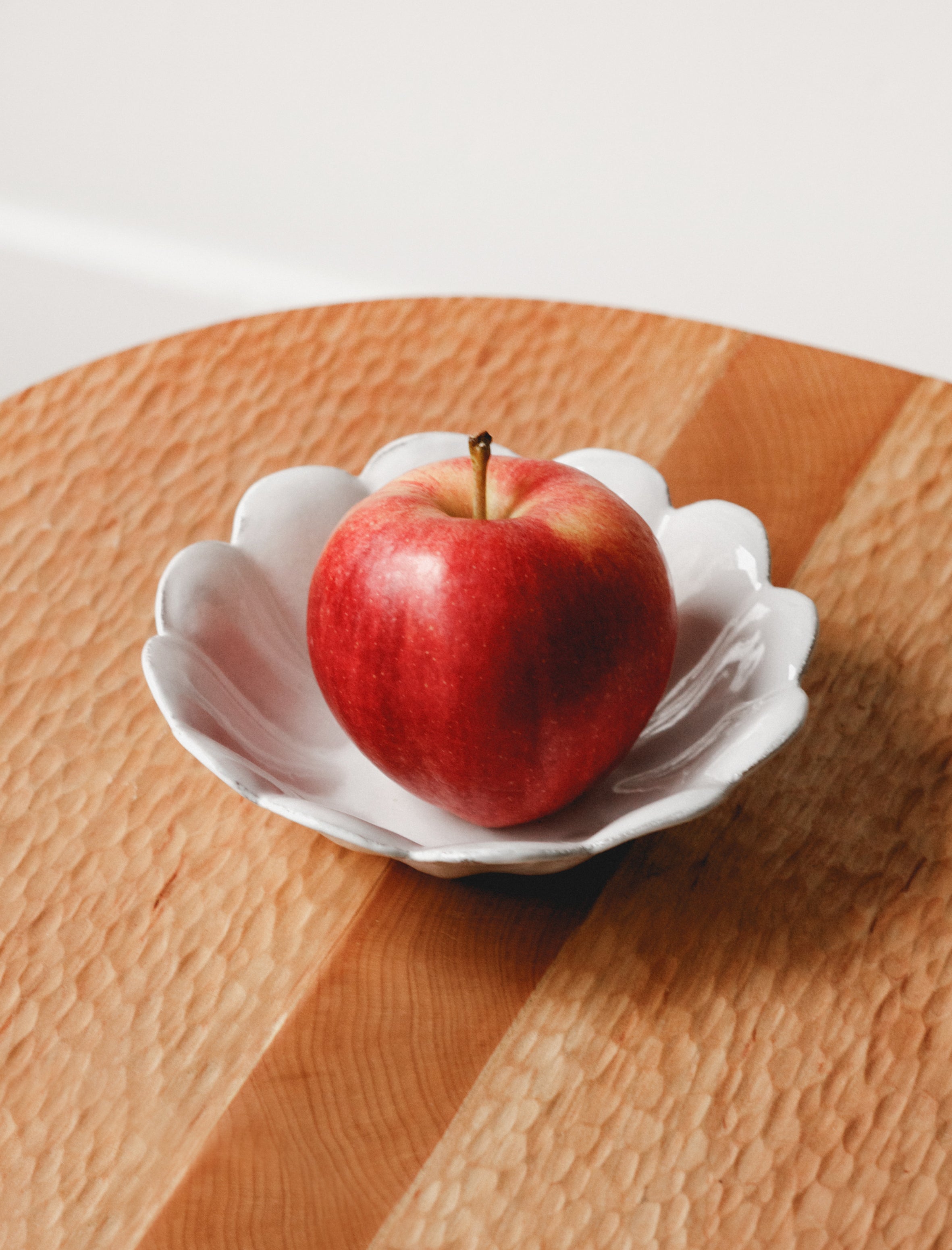 Astier de Villatte Small Marguerite Fruit Bowl