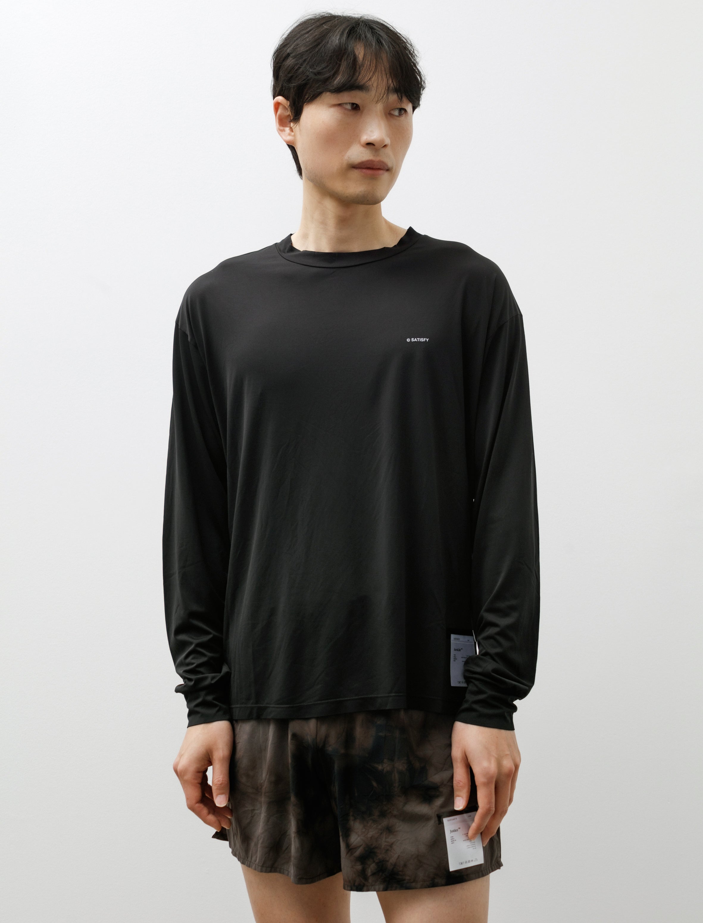 Satisfy Auralite Long Tee Black