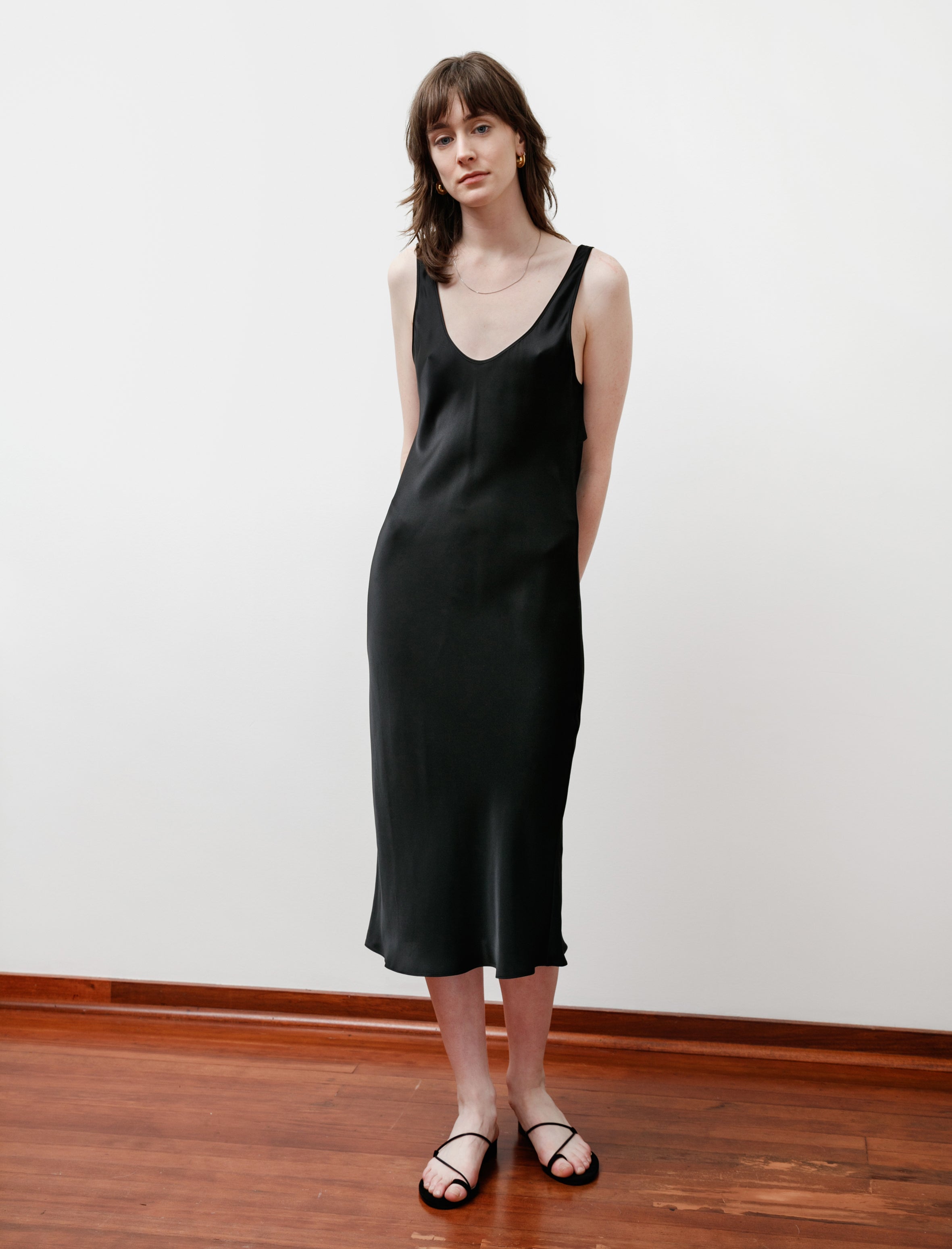 Araks Yulian Slip Silk Black