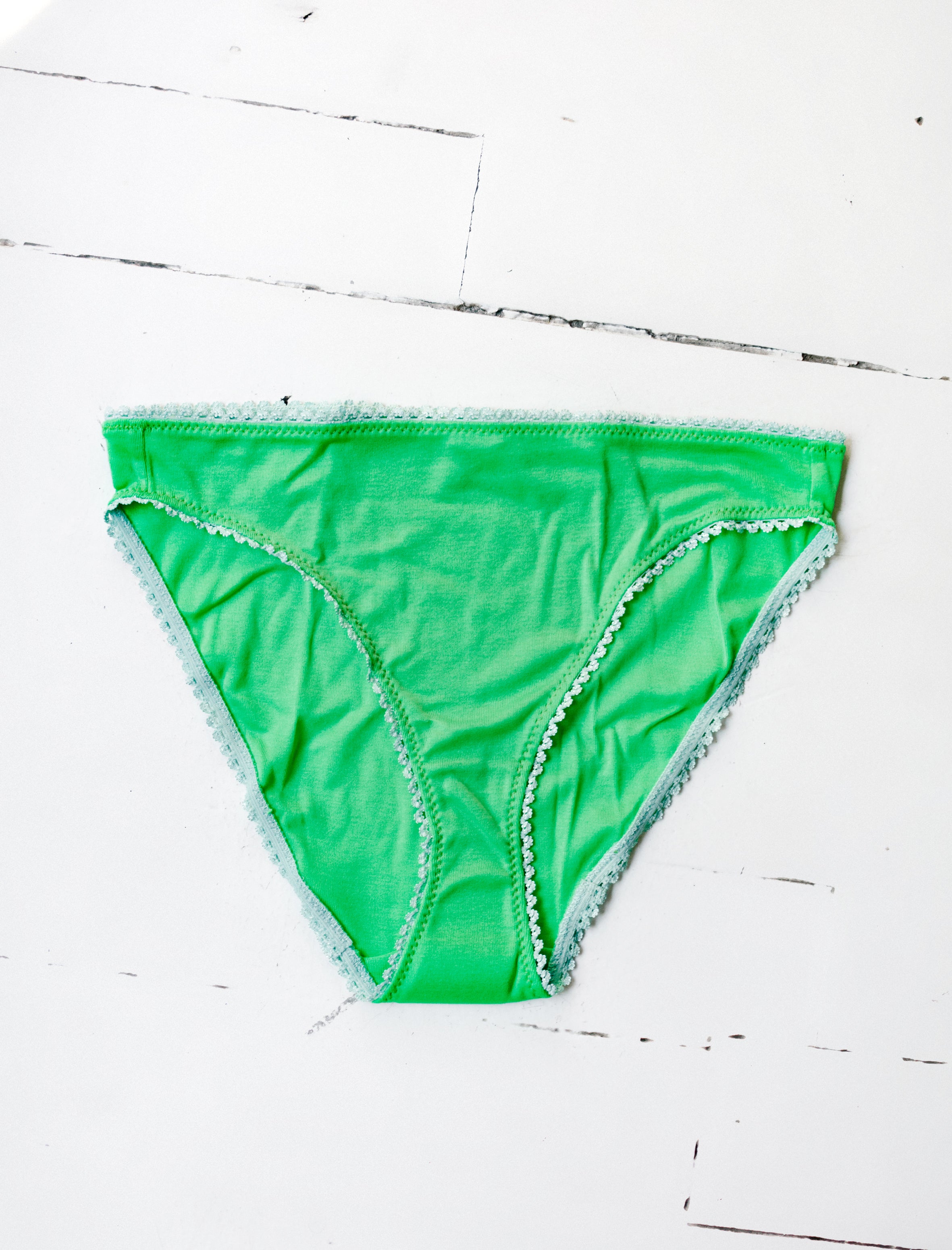 Araks Isabella Panty Parakeet